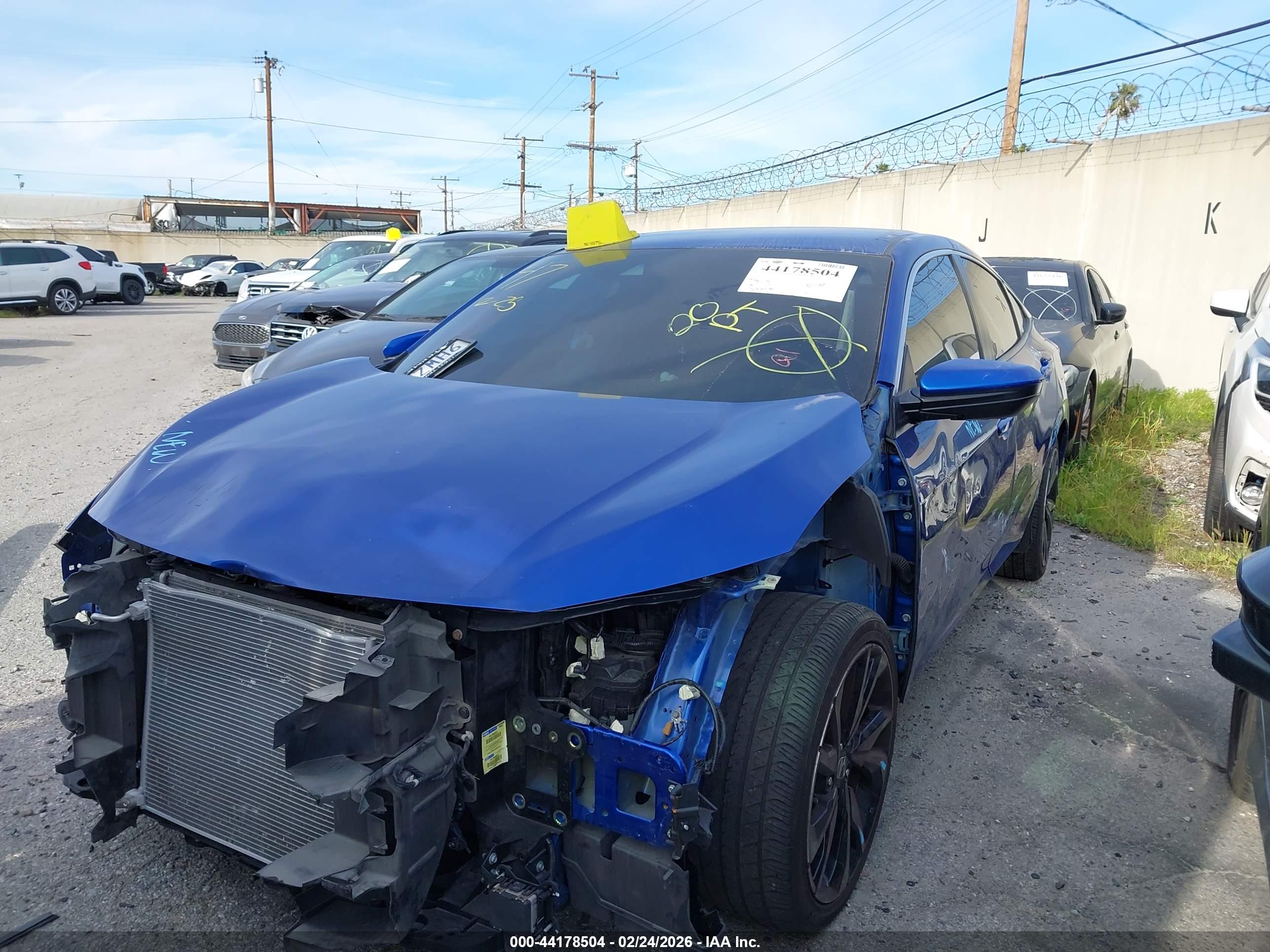 HONDA CIVIC image 2