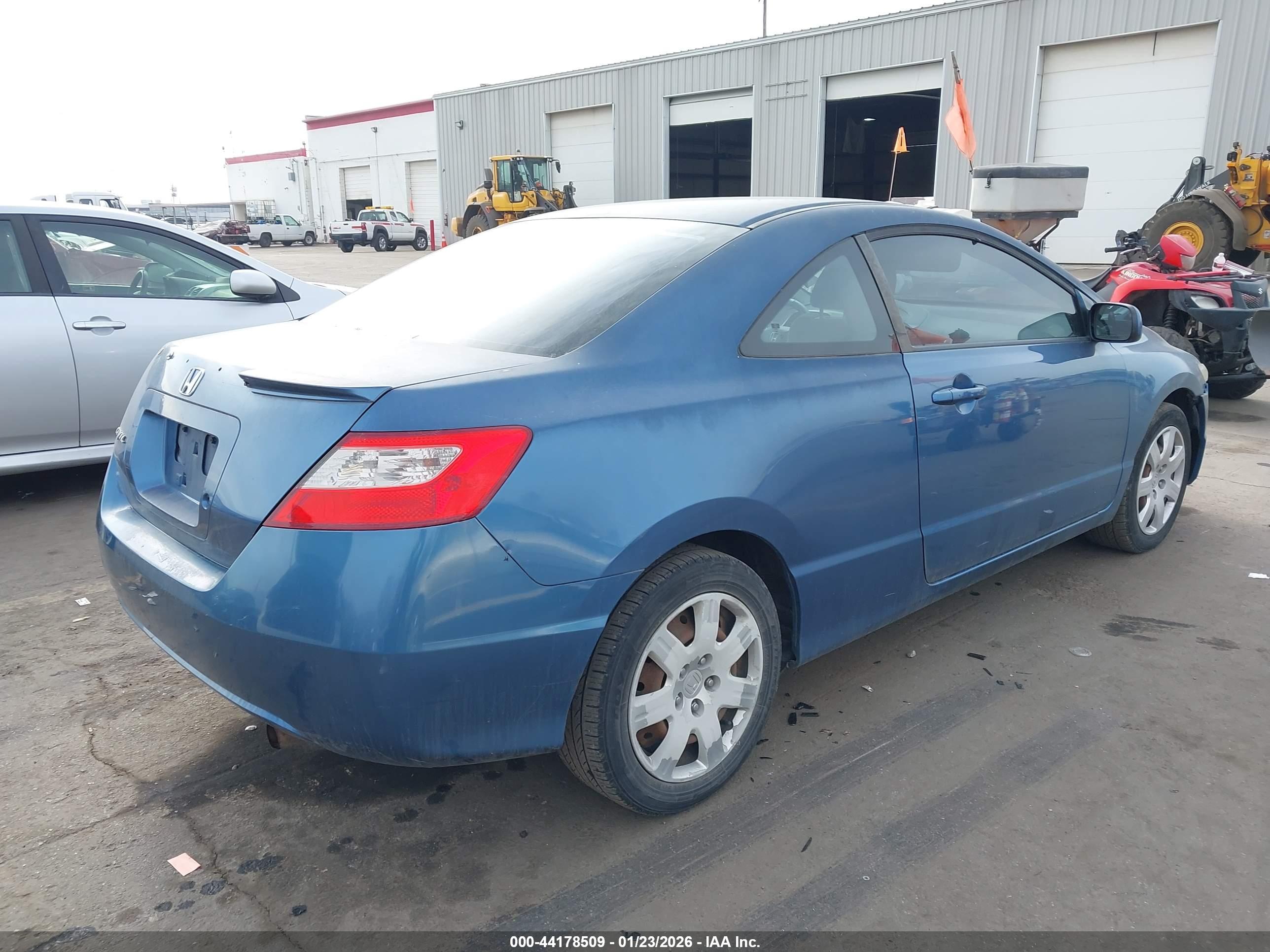 HONDA CIVIC image 4