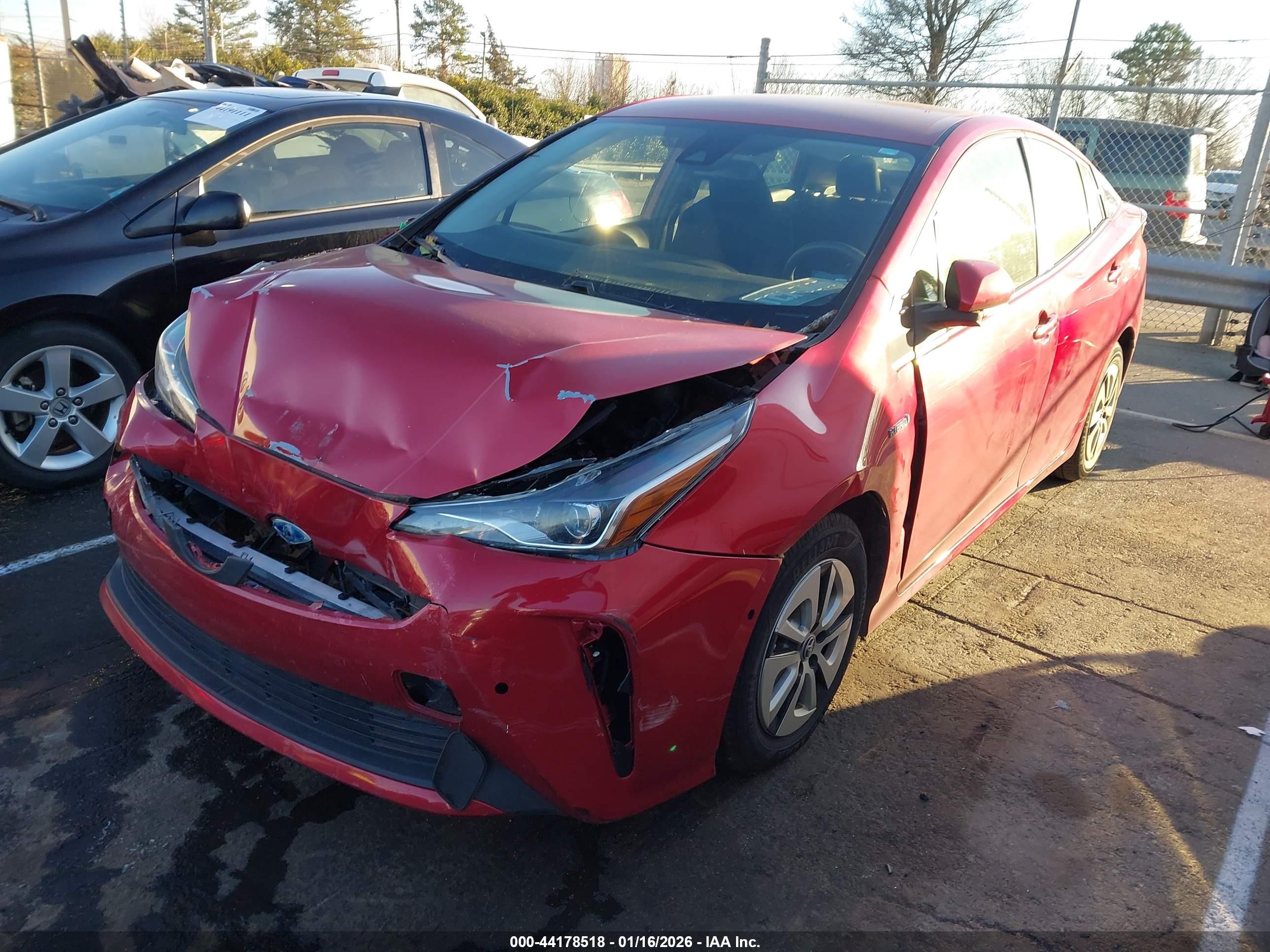 TOYOTA PRIUS image 2