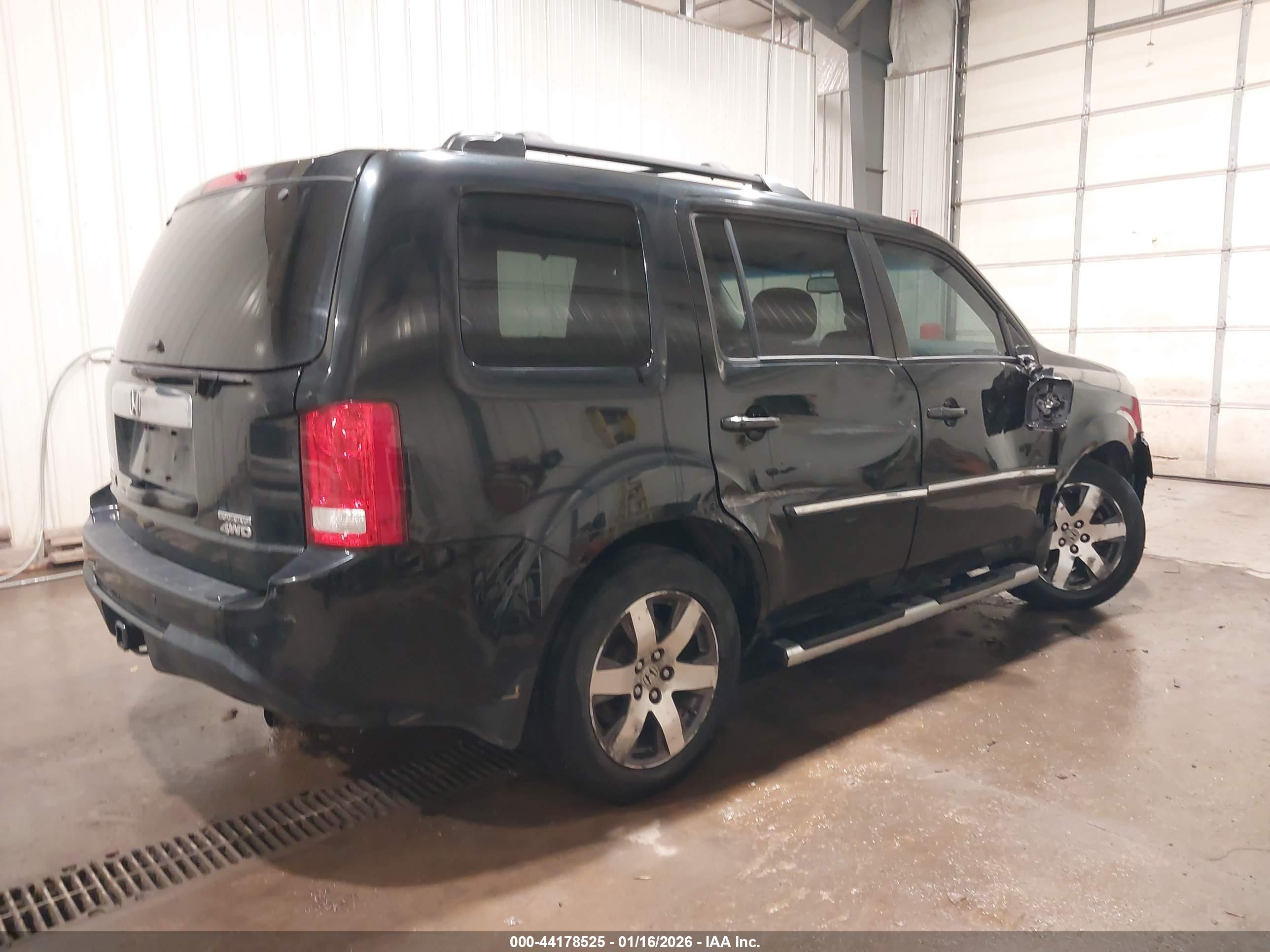 HONDA PILOT image 4