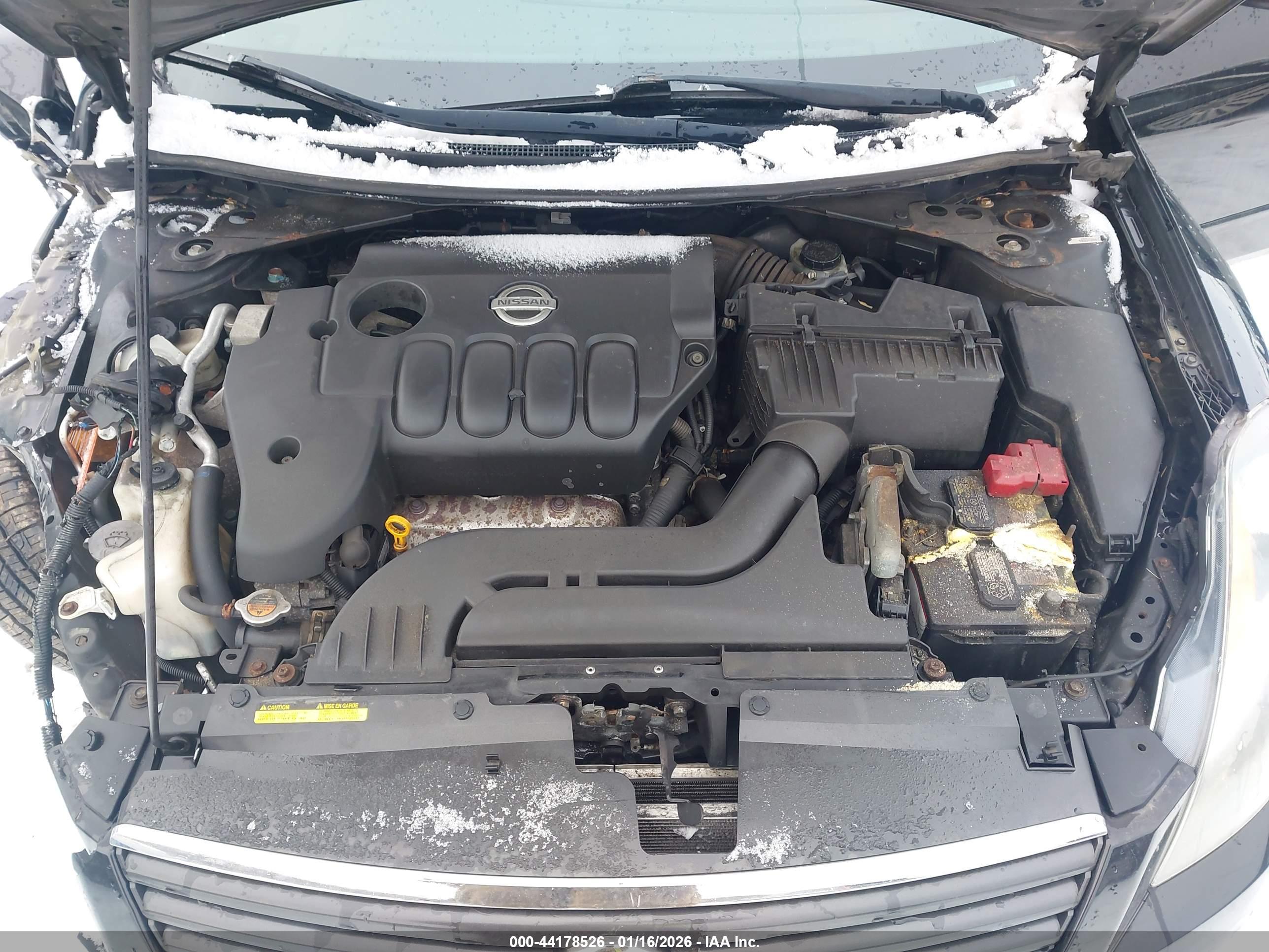 NISSAN ALTIMA image 10