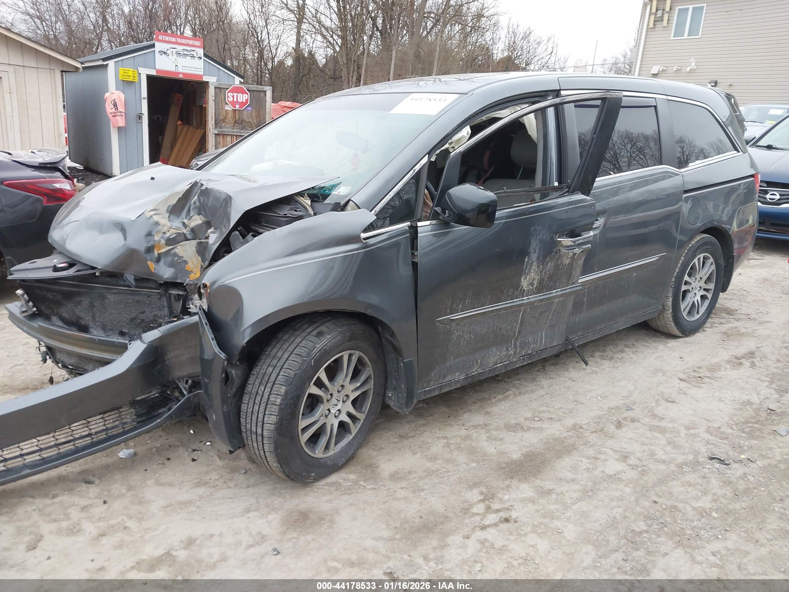 HONDA ODYSSEY image 2