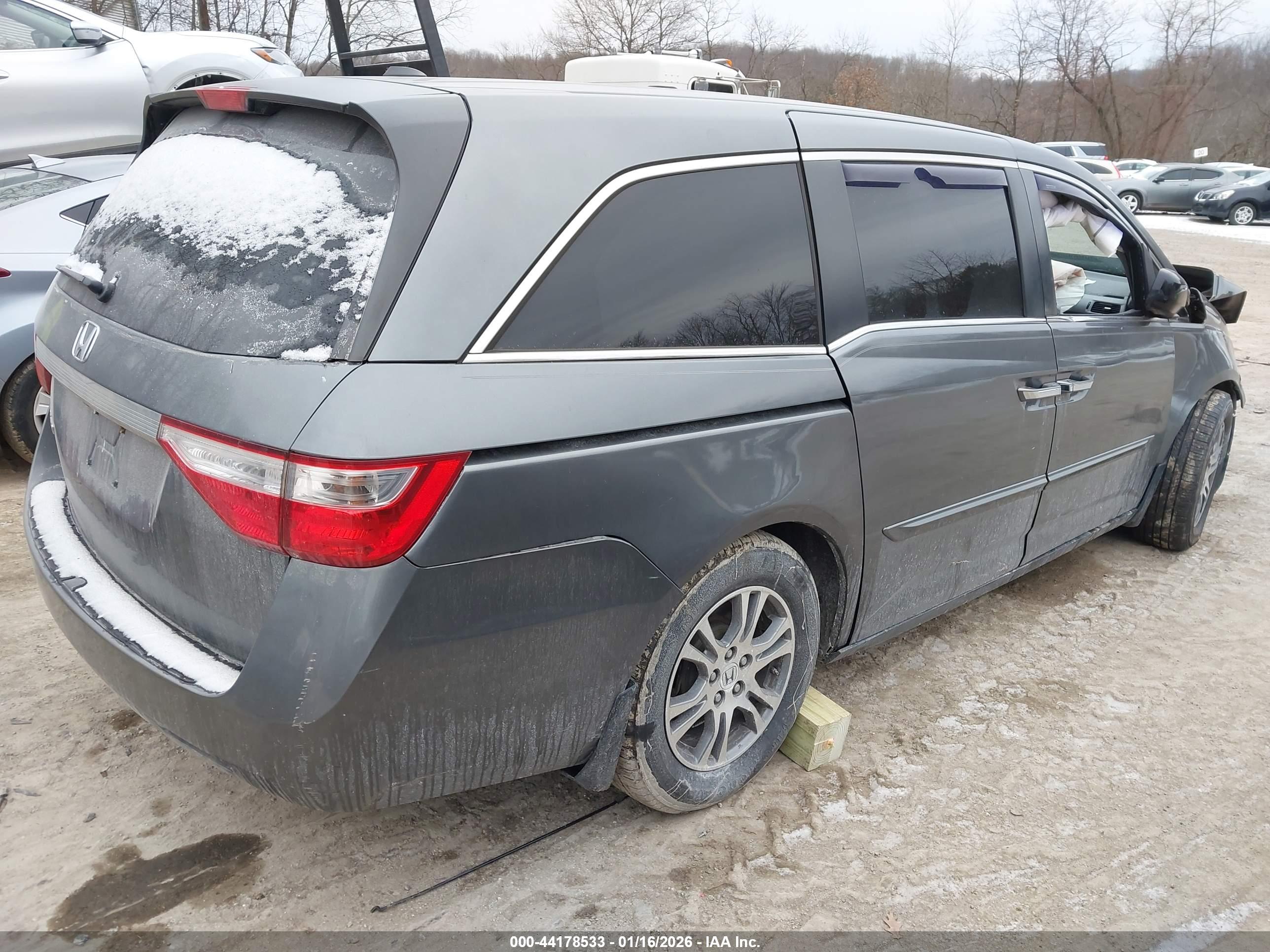 HONDA ODYSSEY image 4
