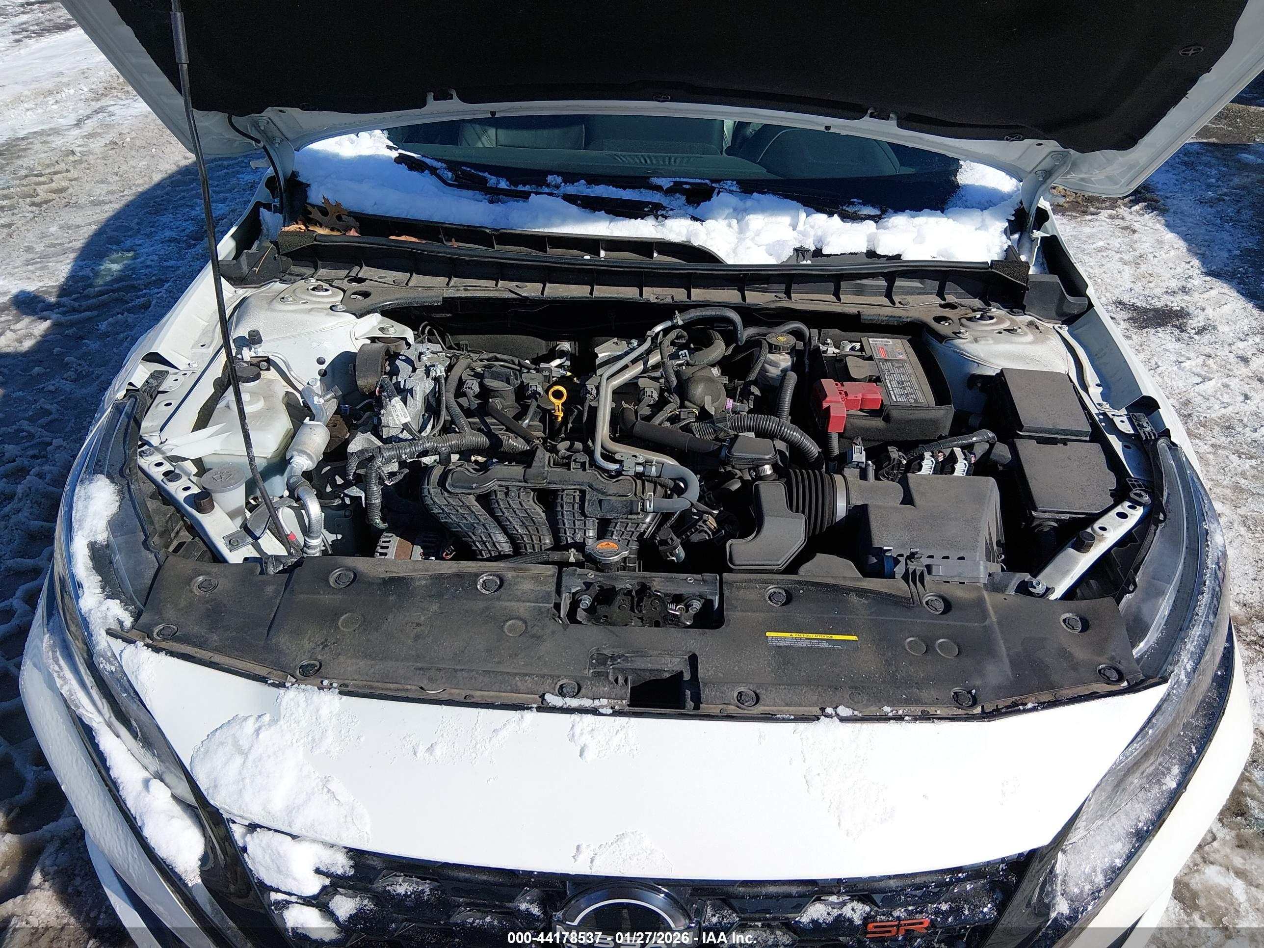NISSAN ALTIMA image 10