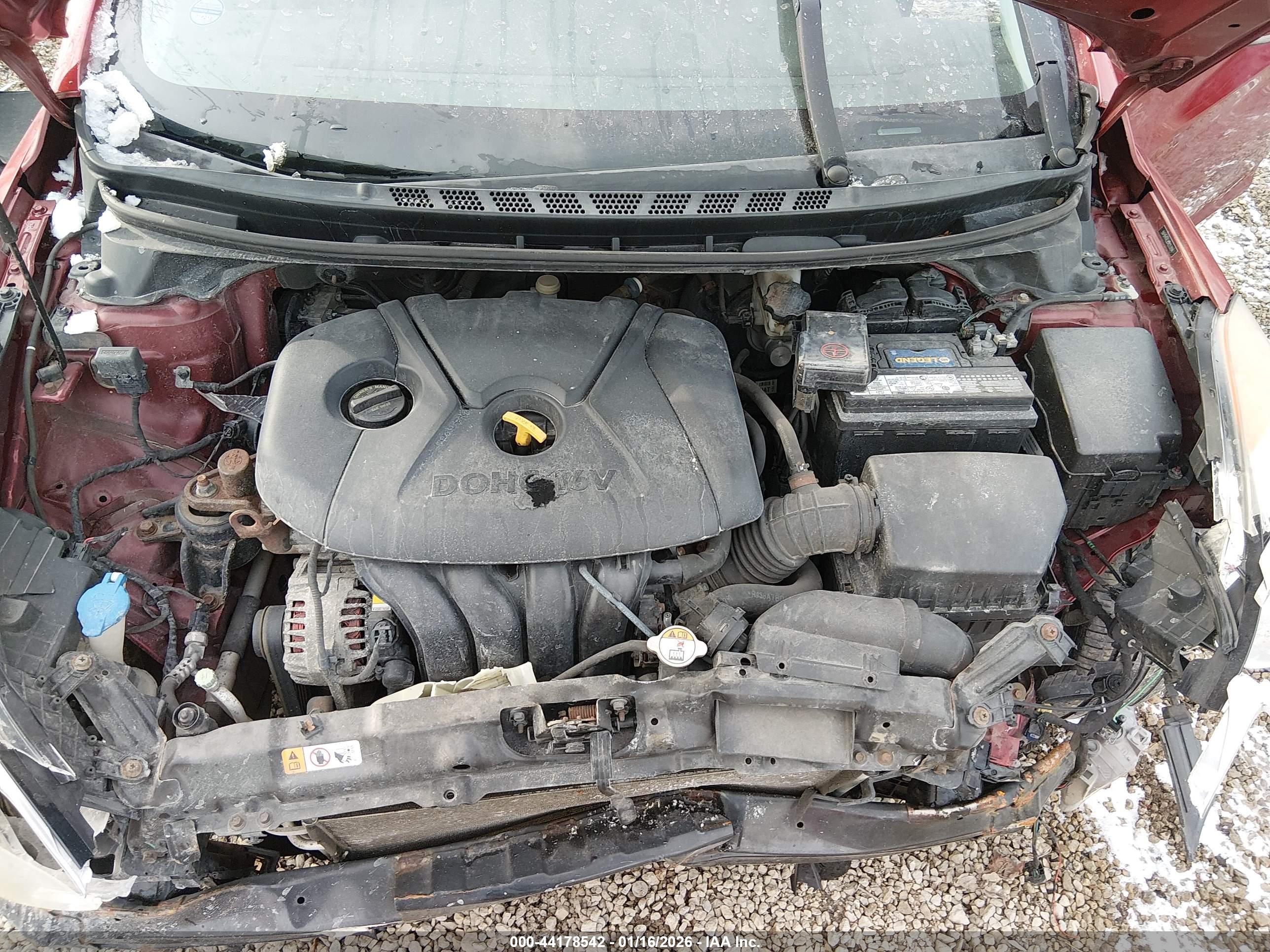 HYUNDAI ELANTRA image 10