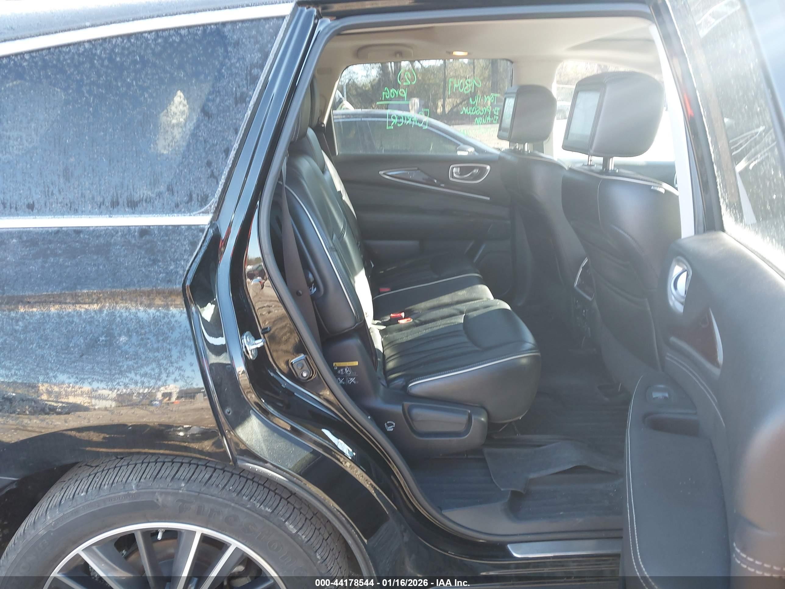 INFINITI QX60 image 8