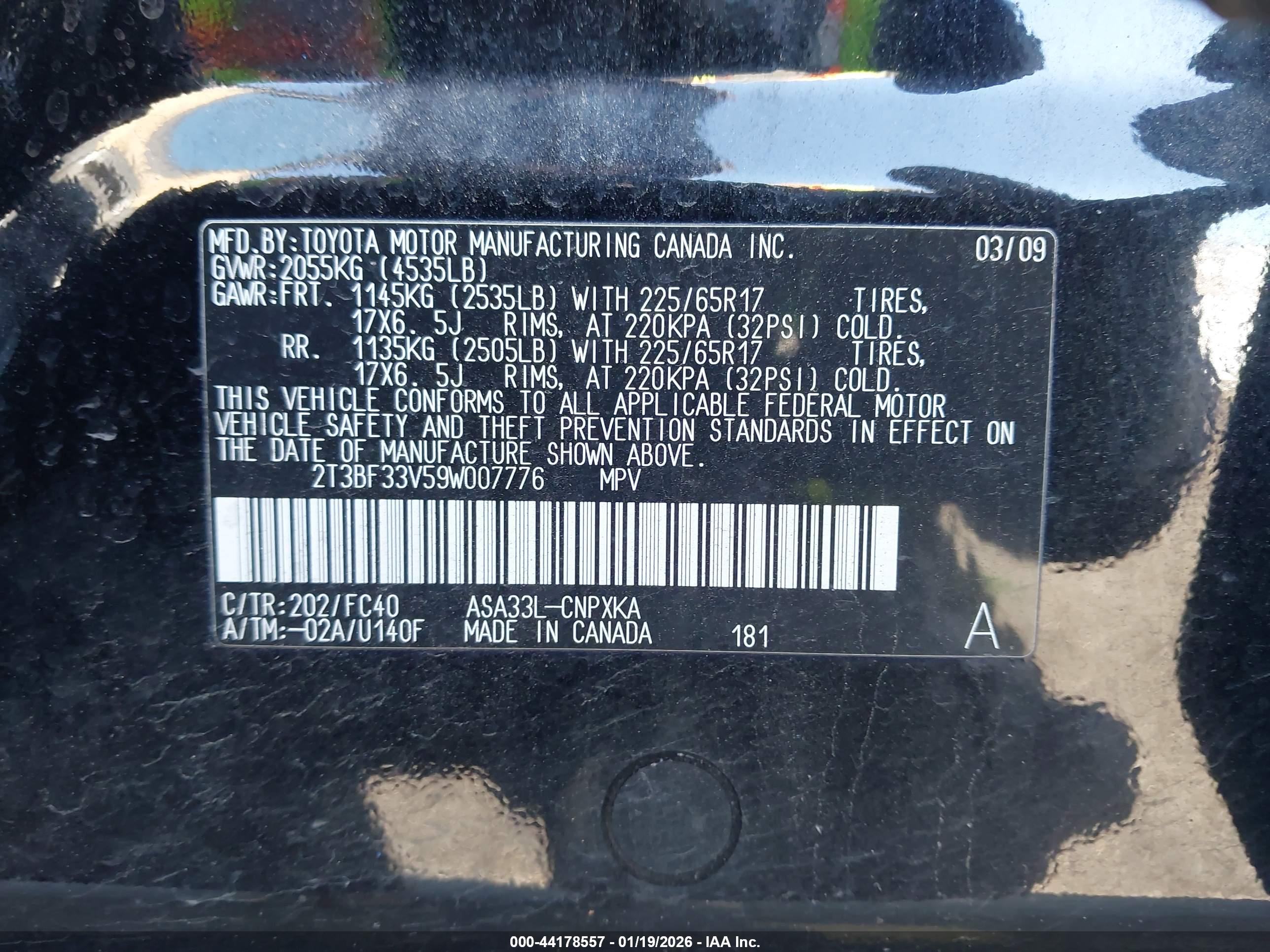 TOYOTA RAV4 image 9