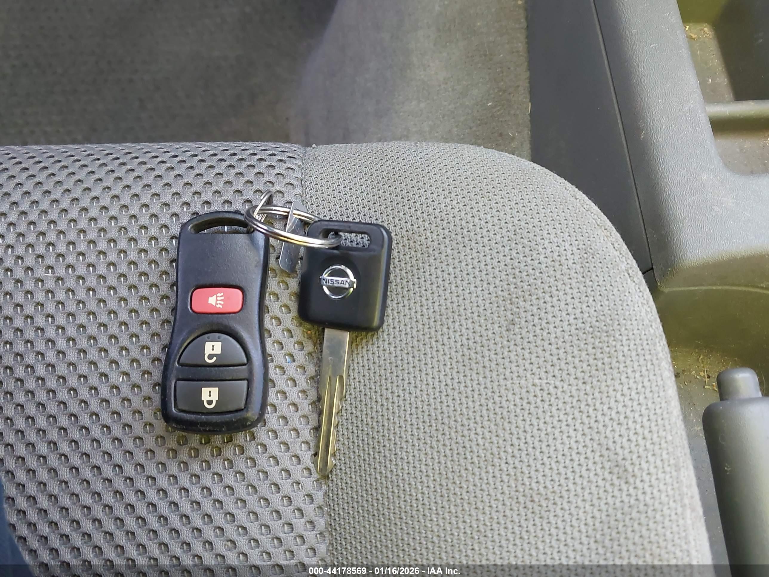 NISSAN FRONTIER image 11