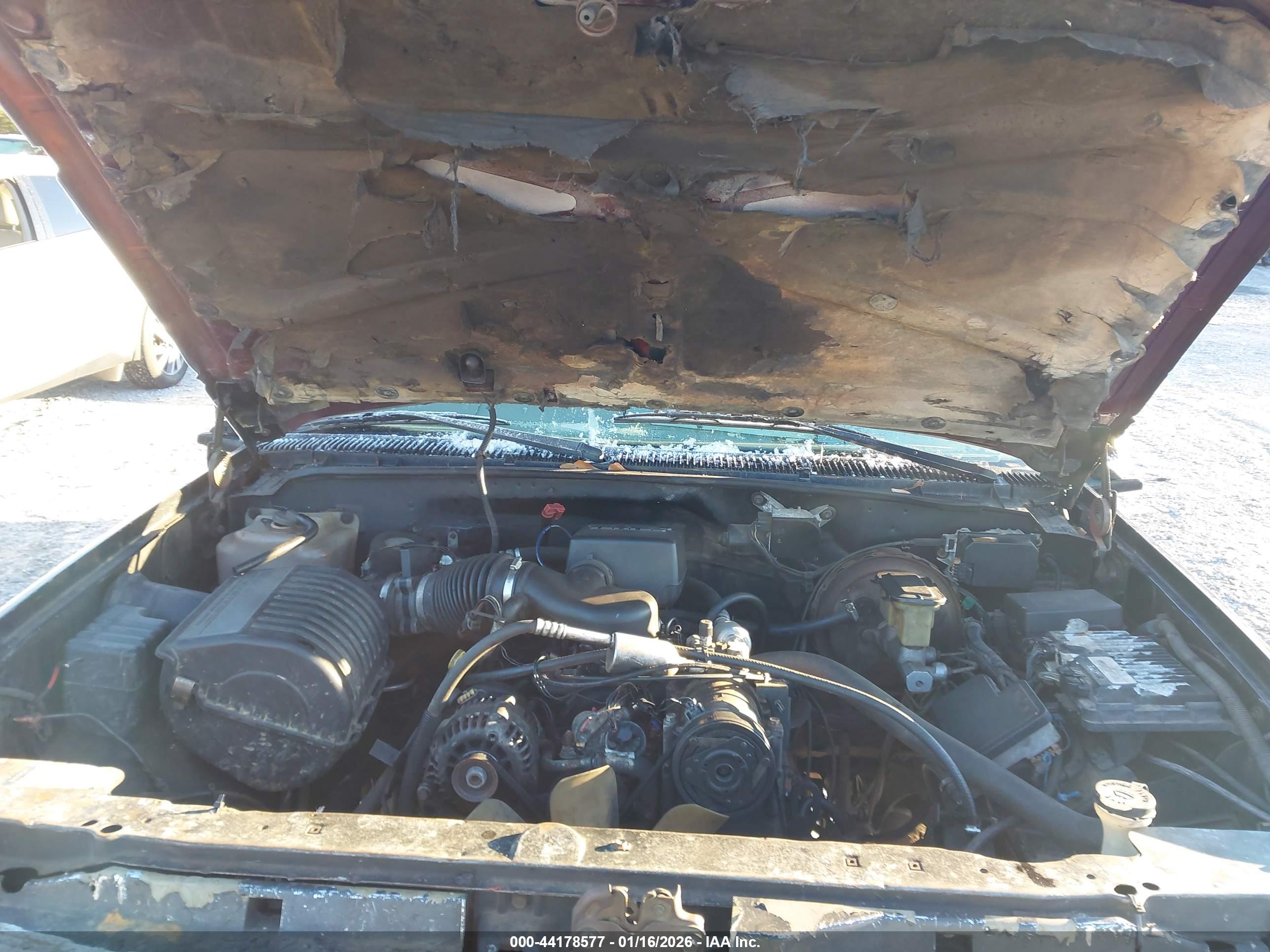 CHEVROLET K1500 image 10