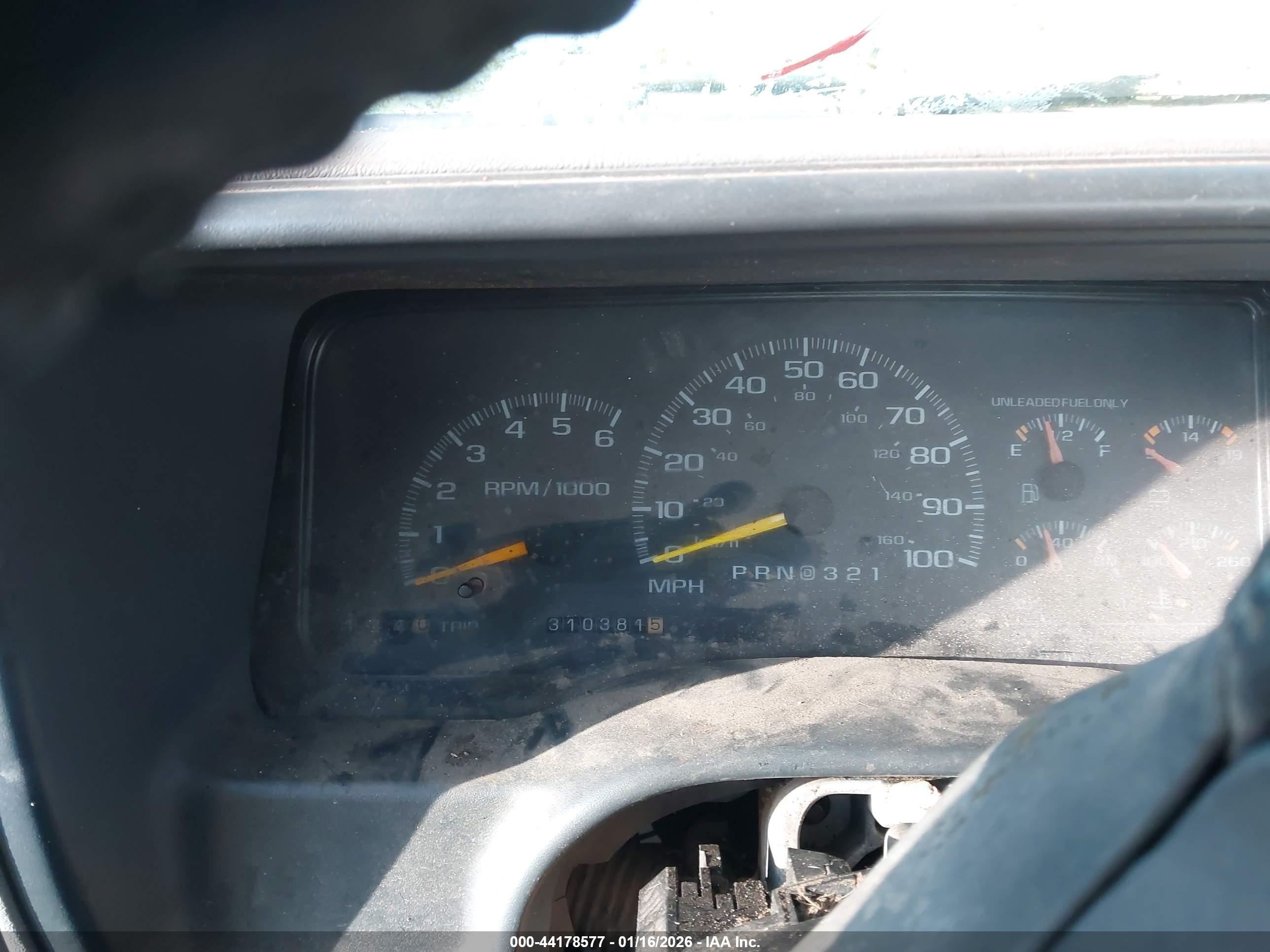 CHEVROLET K1500 image 7