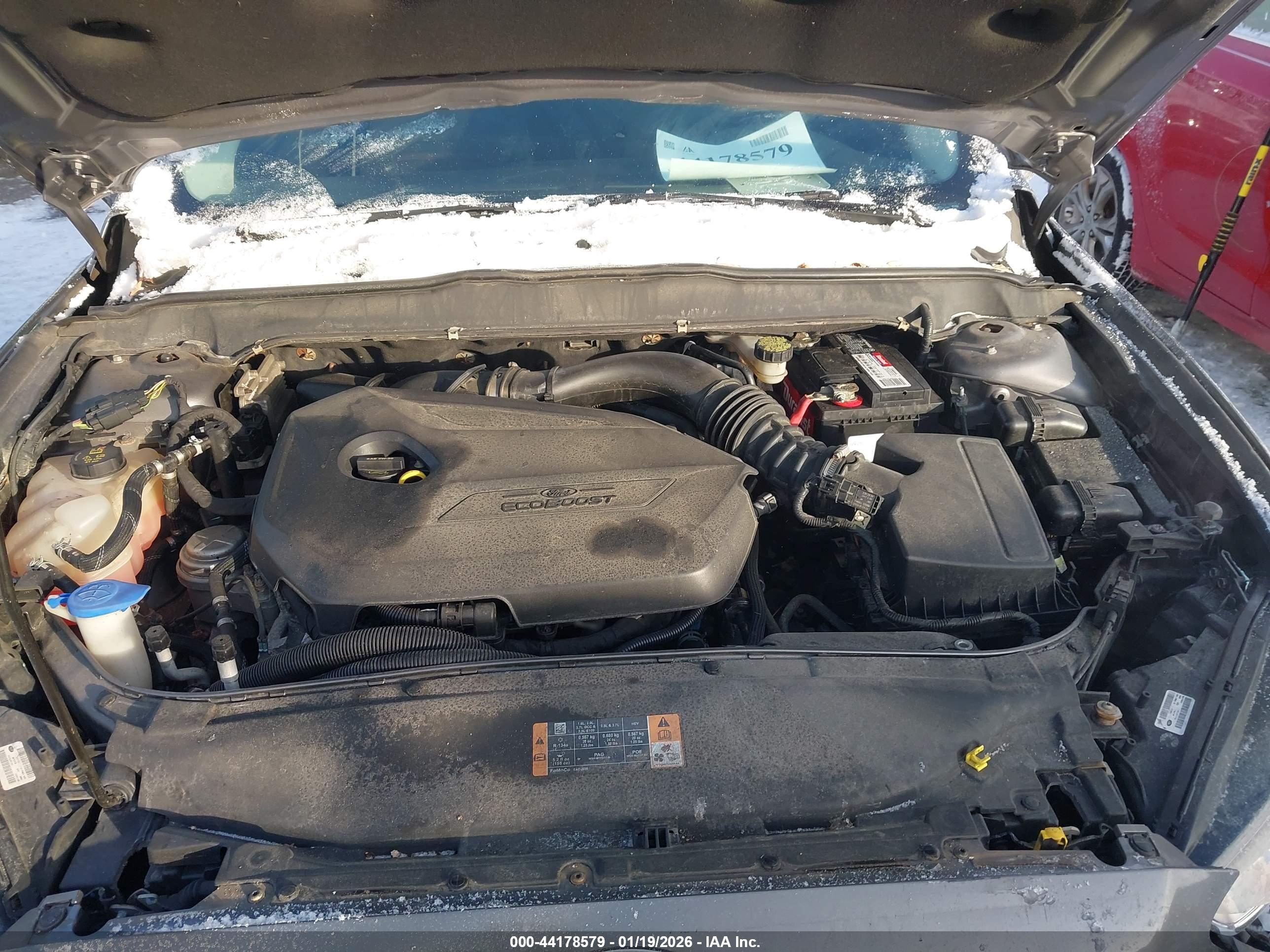 FORD FUSION image 10