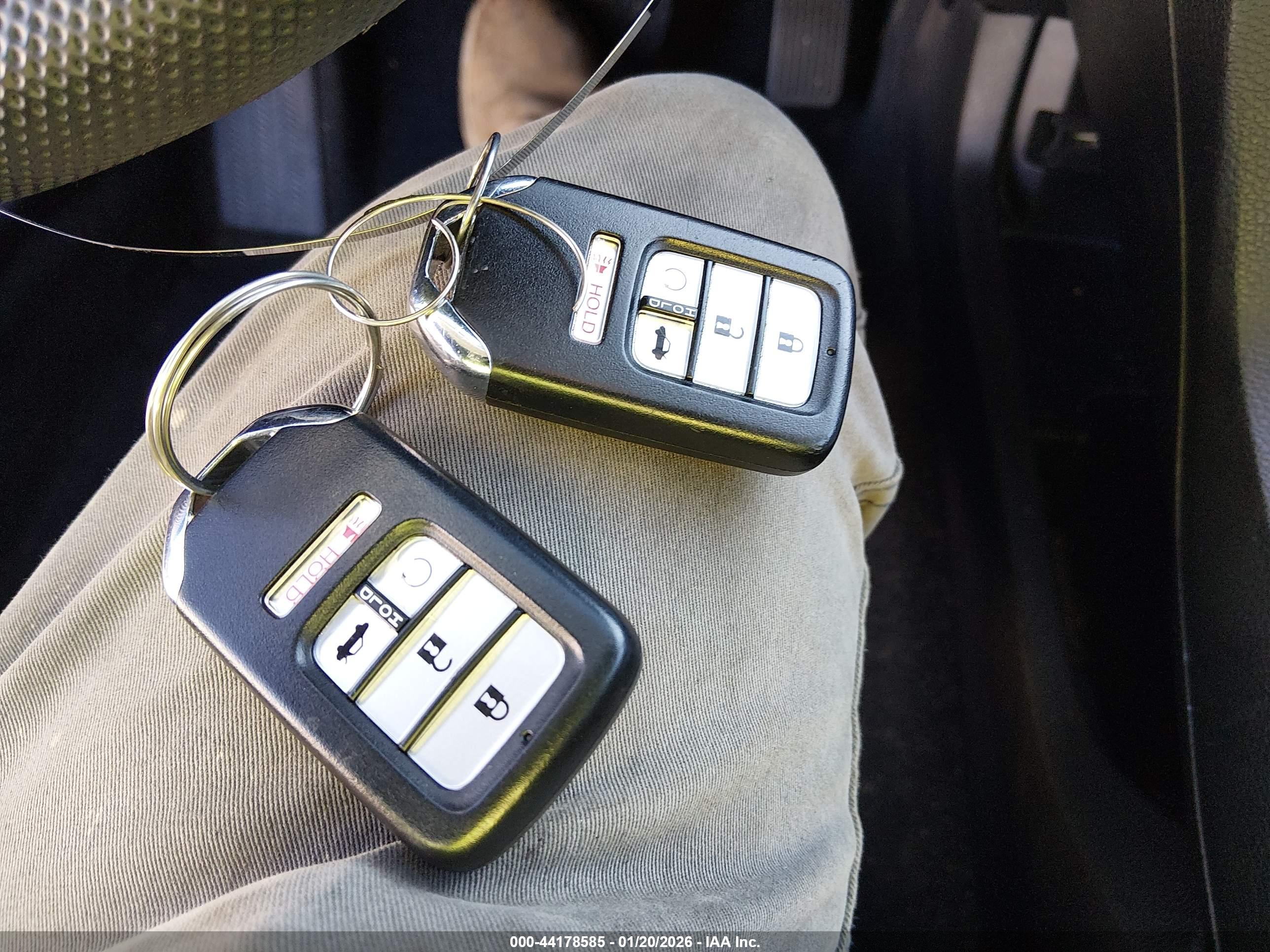HONDA CIVIC image 11