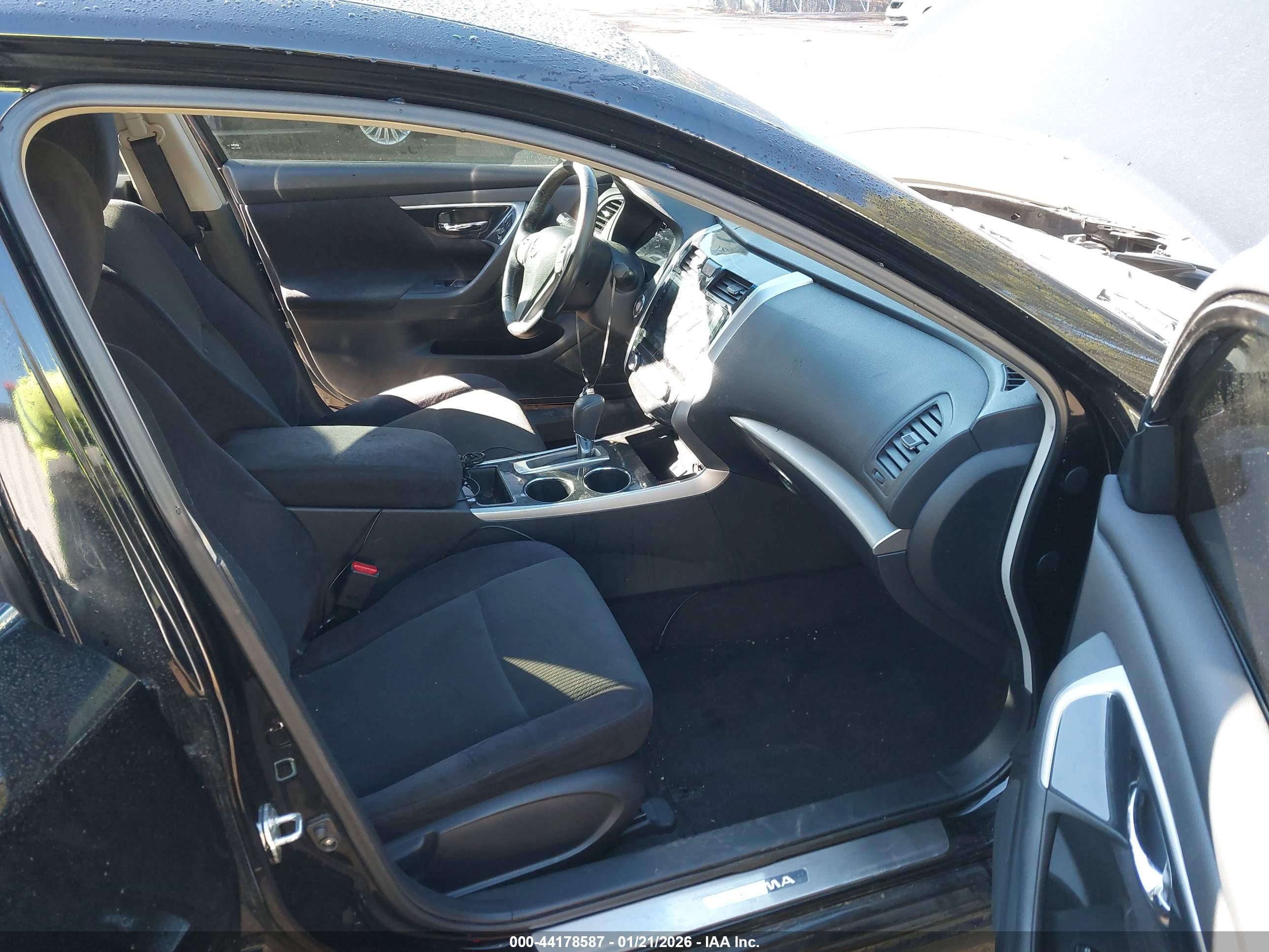 NISSAN ALTIMA image 5