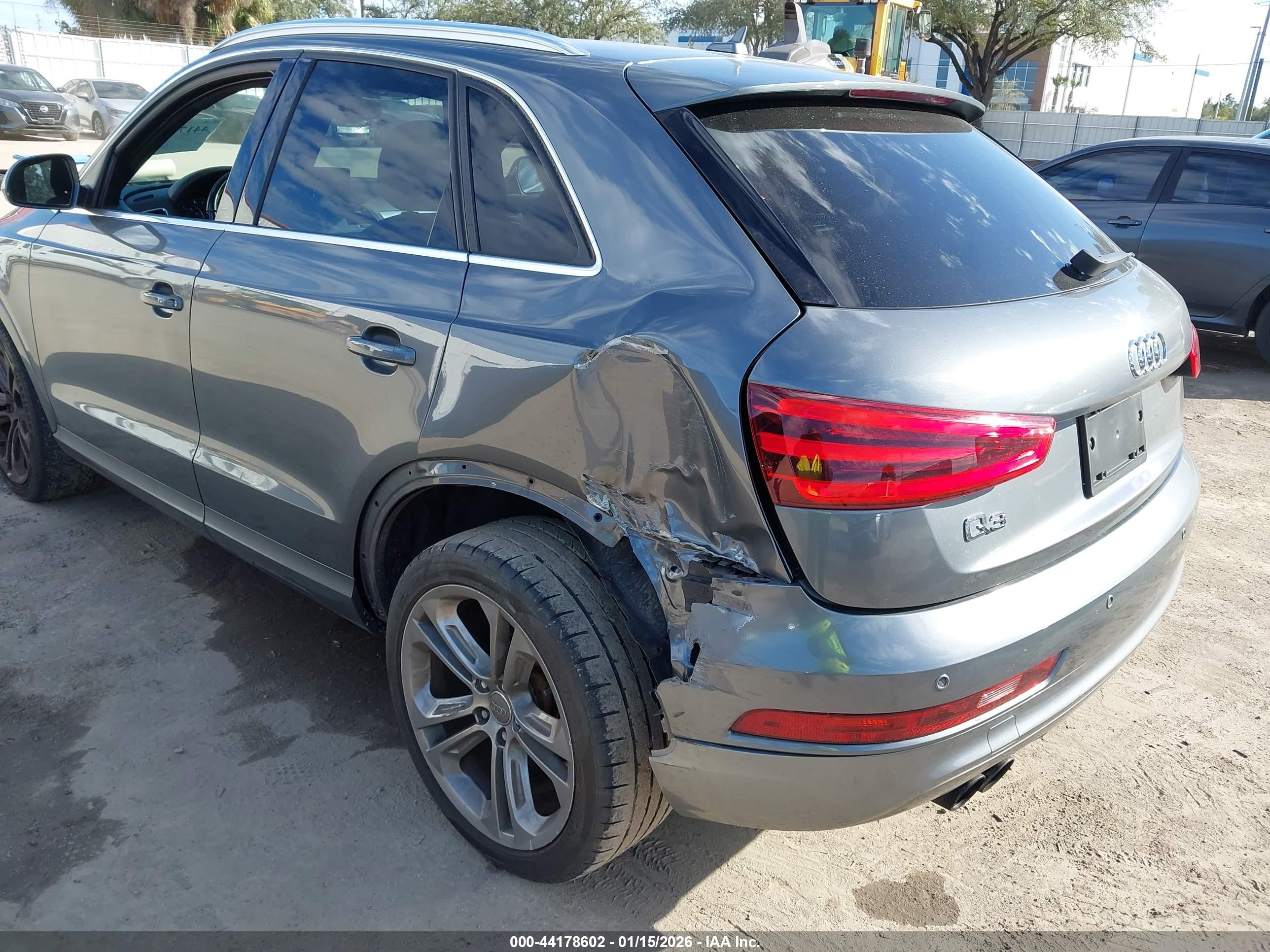 AUDI Q3 image 6