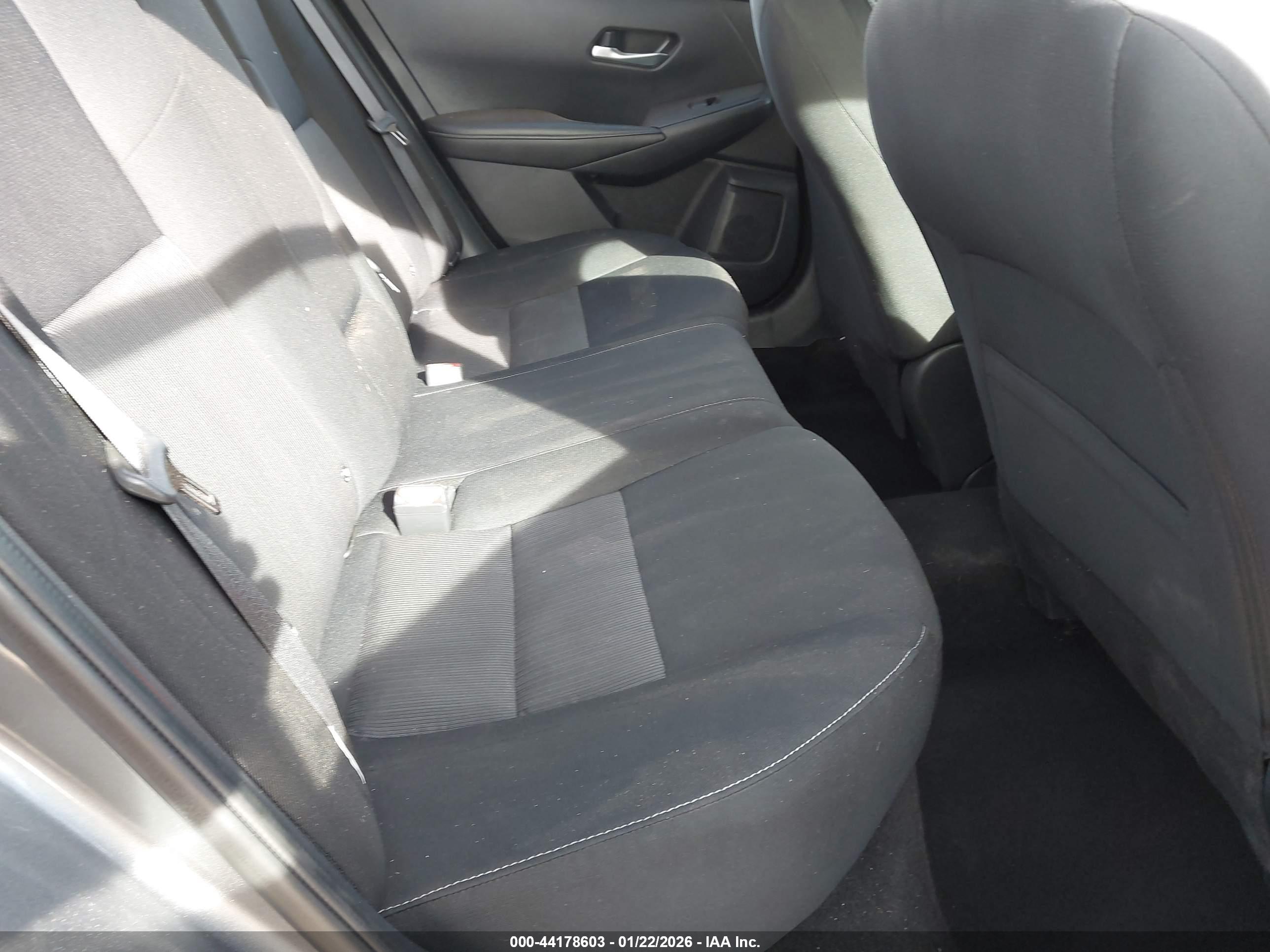 NISSAN SENTRA image 8