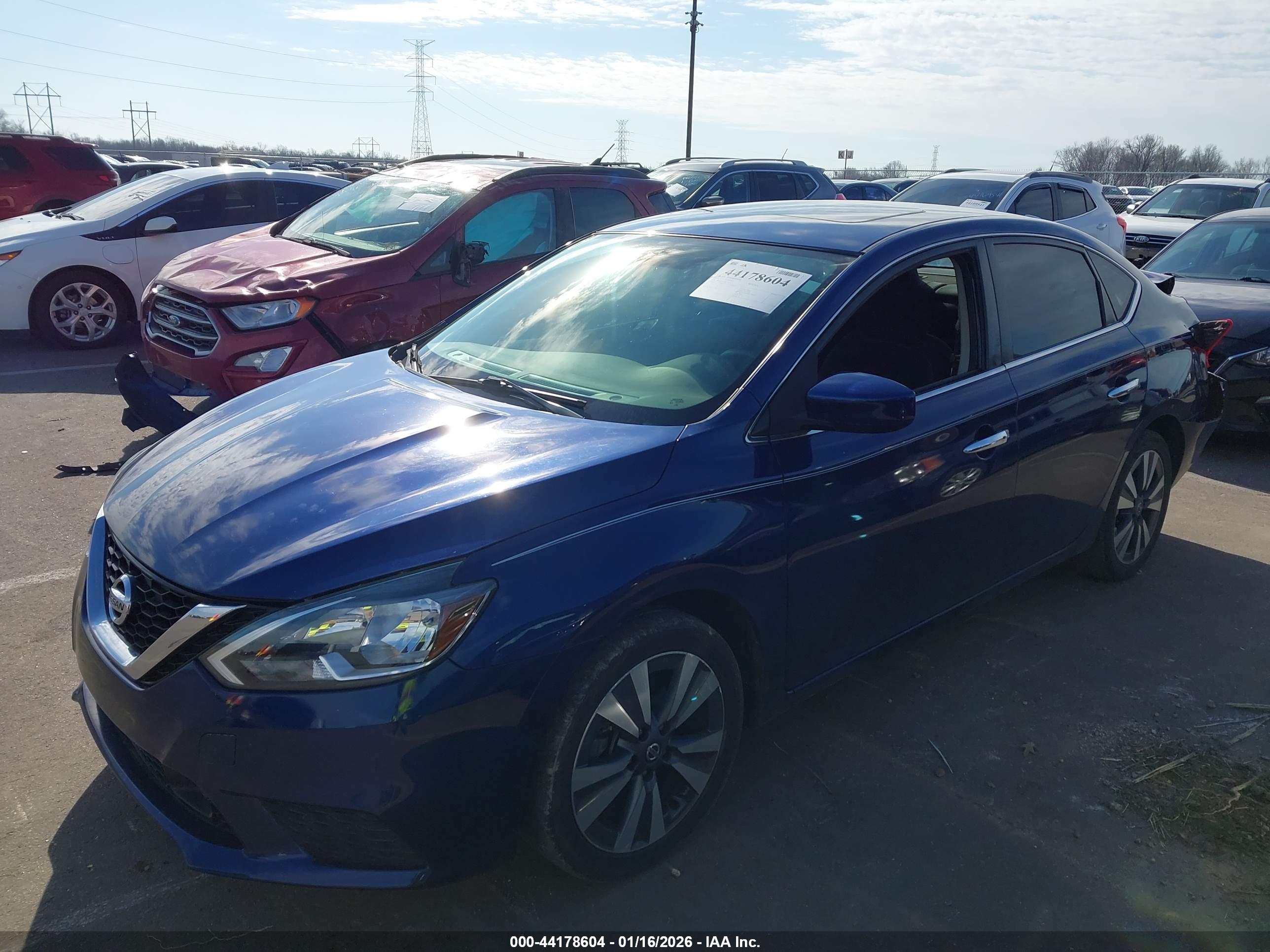 NISSAN SENTRA image 2