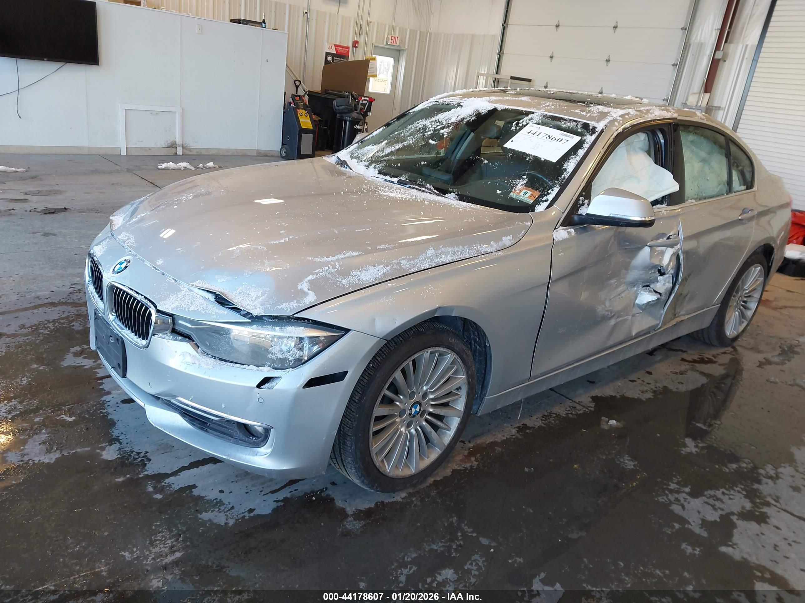 BMW 328I image 2