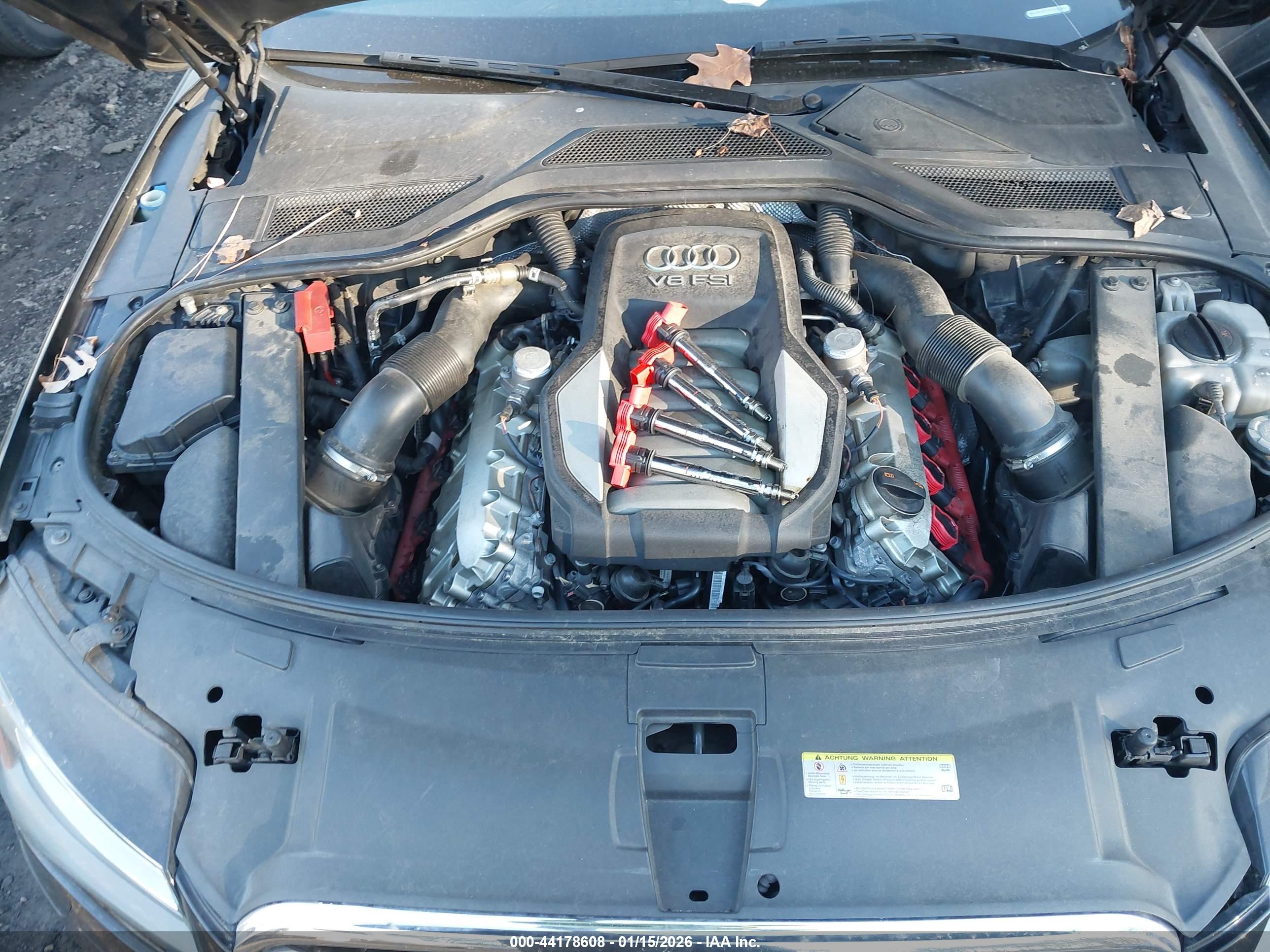 AUDI A8 image 10