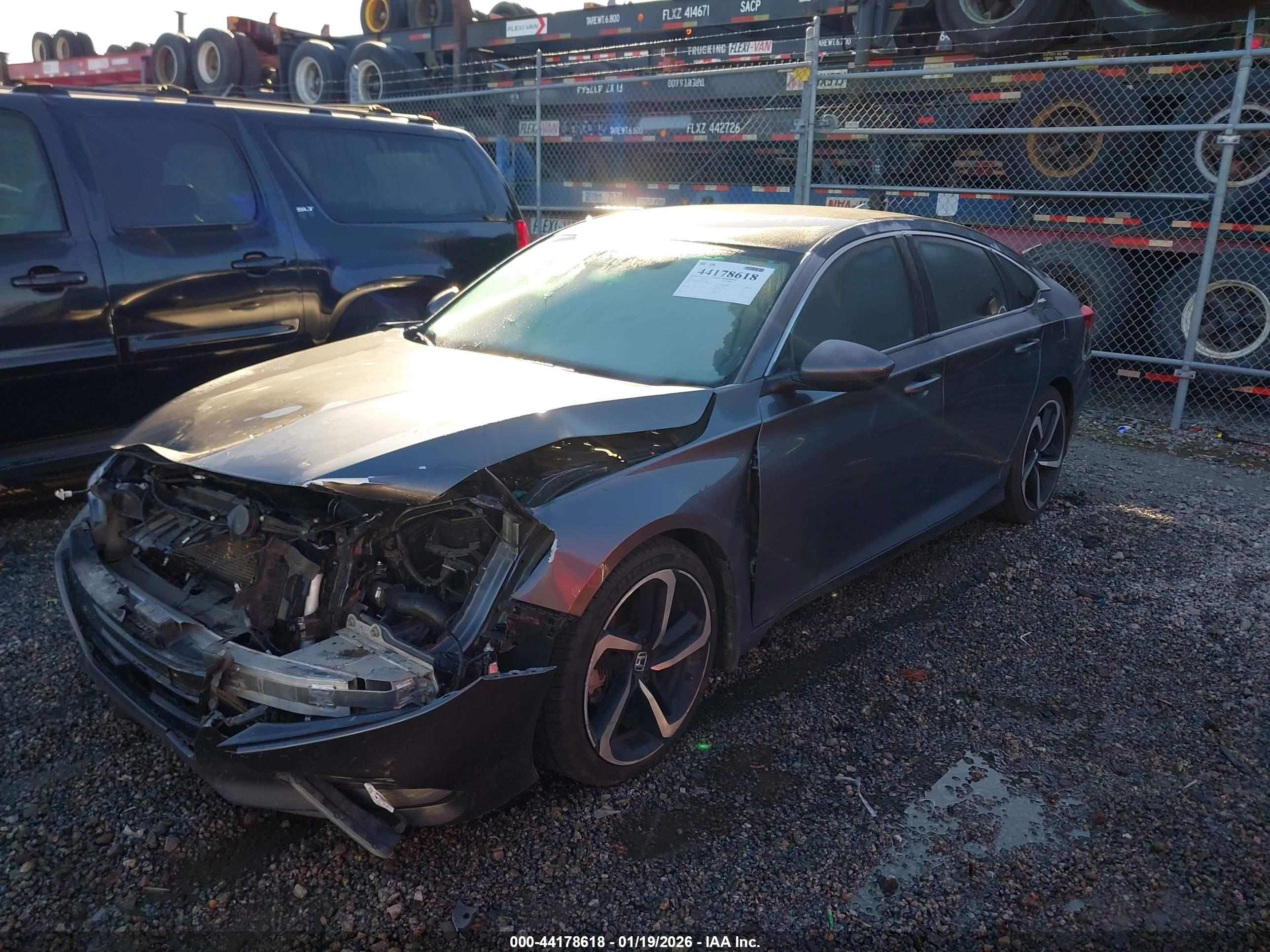 HONDA ACCORD image 2