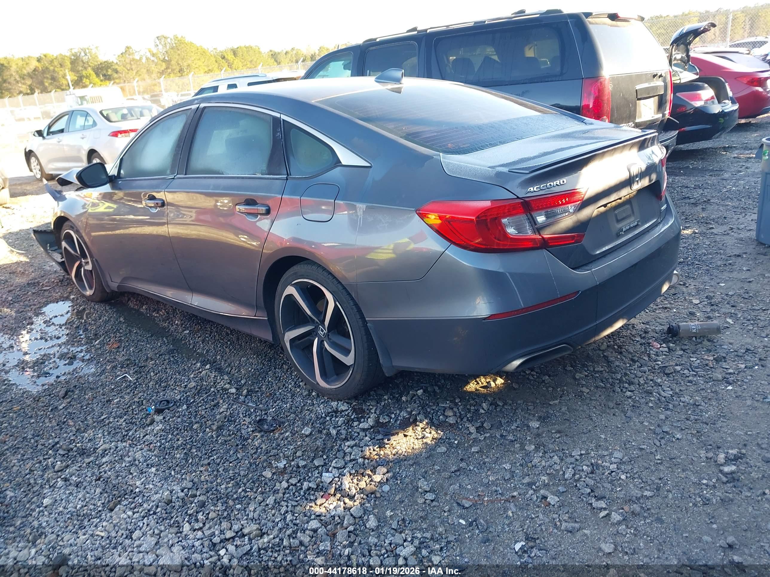 HONDA ACCORD image 3