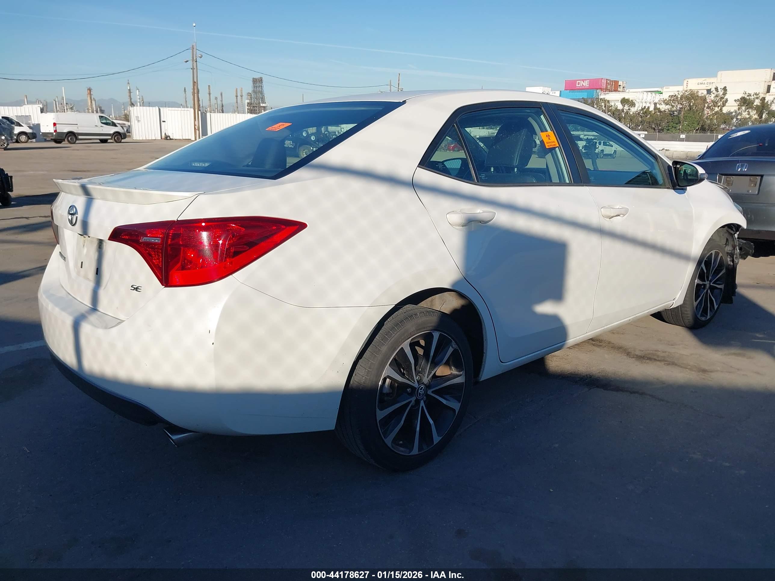 TOYOTA COROLLA image 4