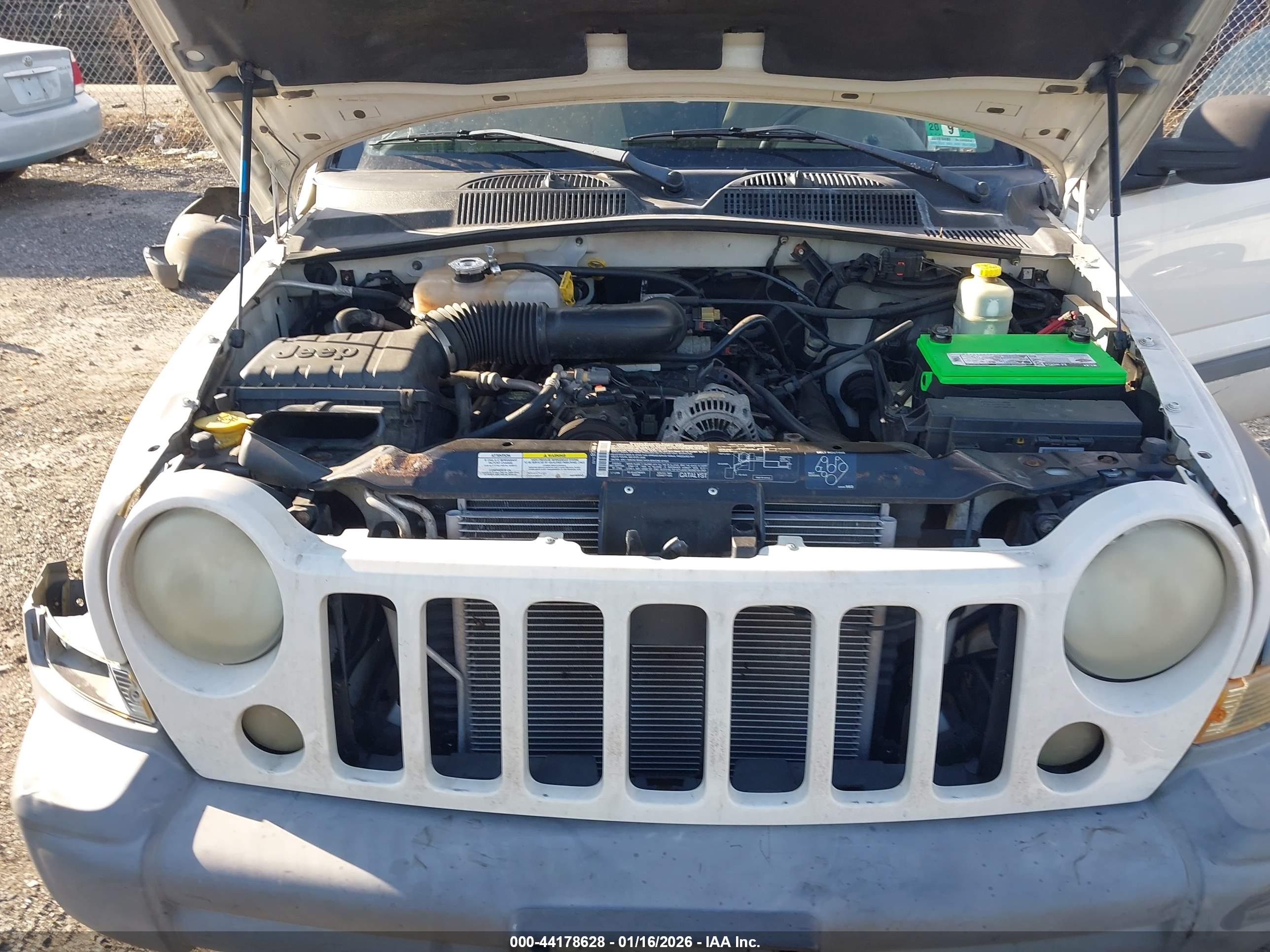JEEP LIBERTY image 10