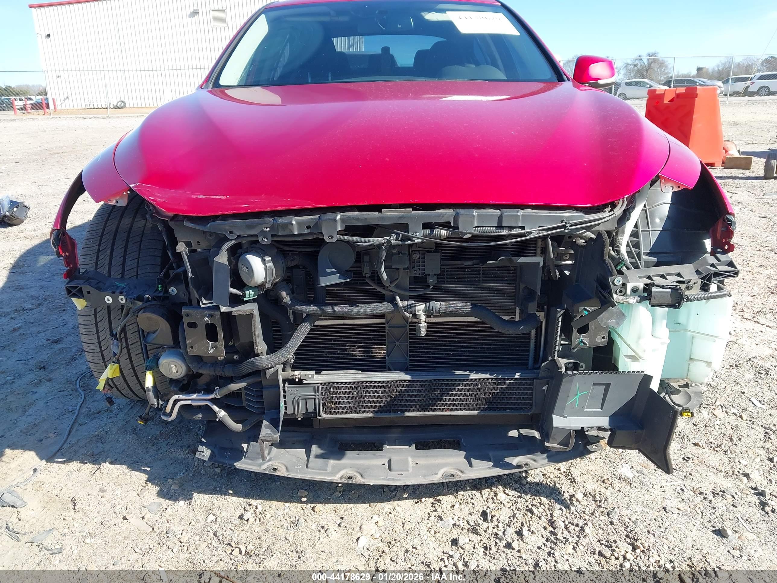 INFINITI Q50 image 6