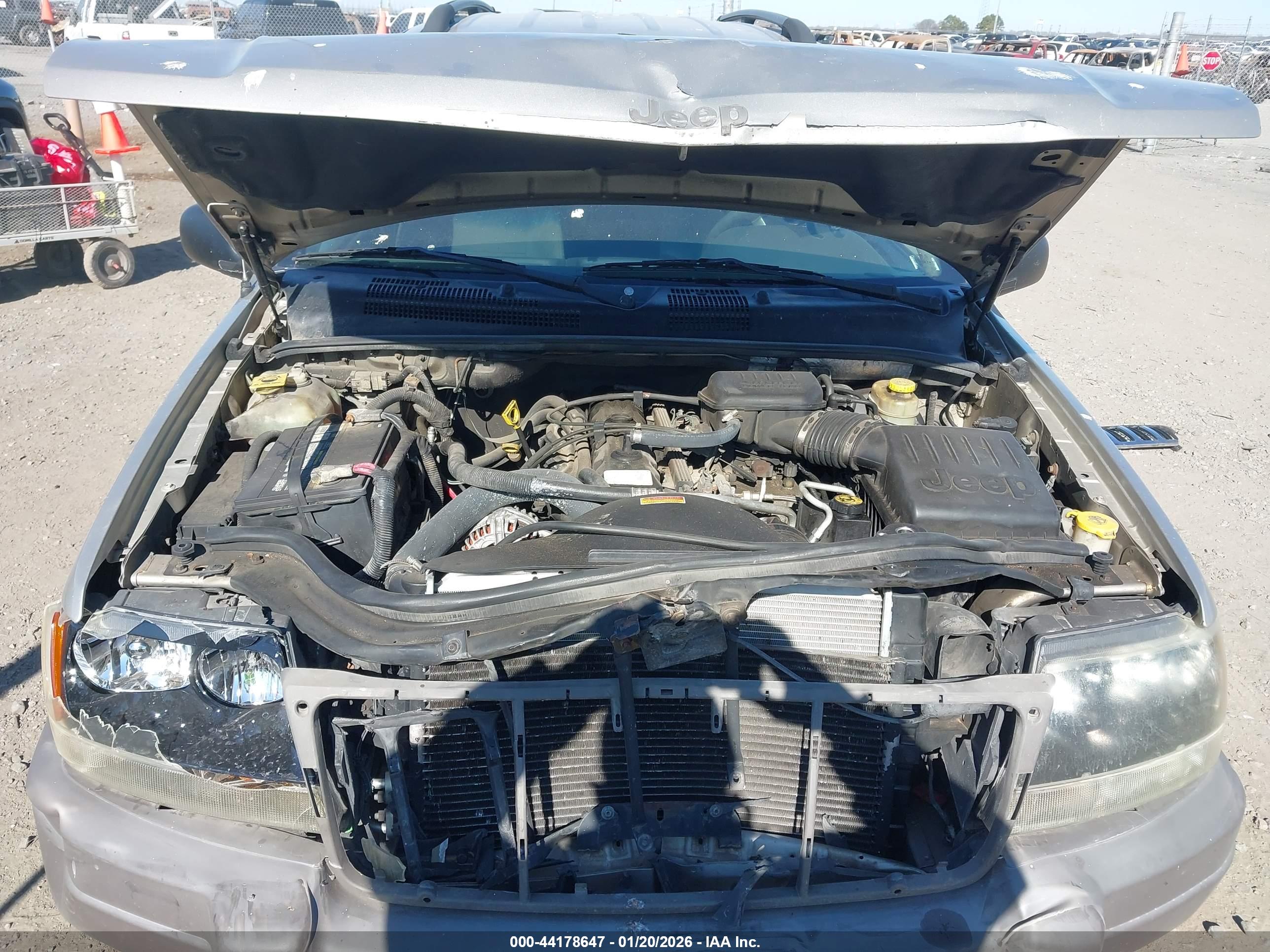 JEEP GRAND image 10