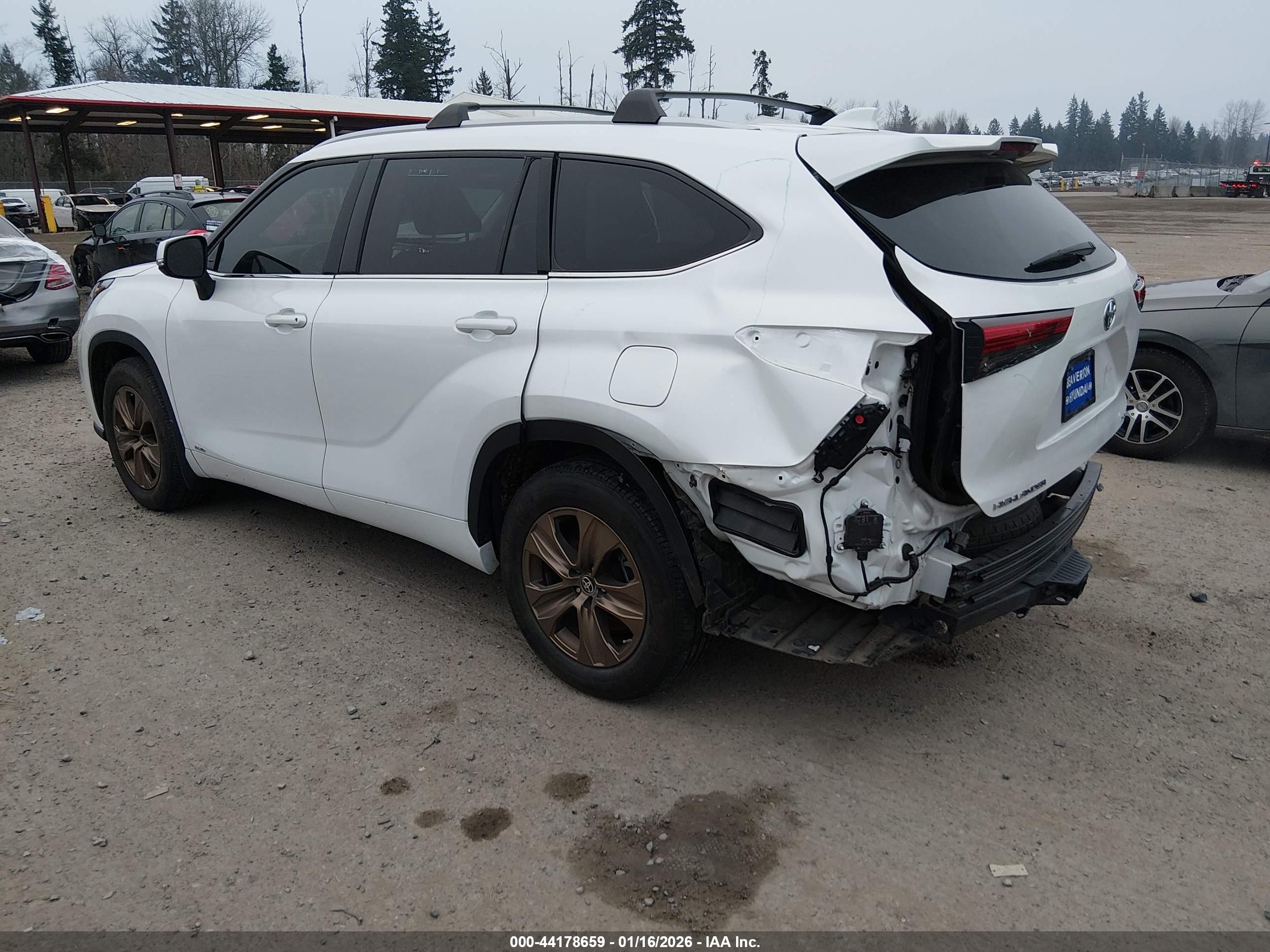 TOYOTA HIGHLANDER image 3