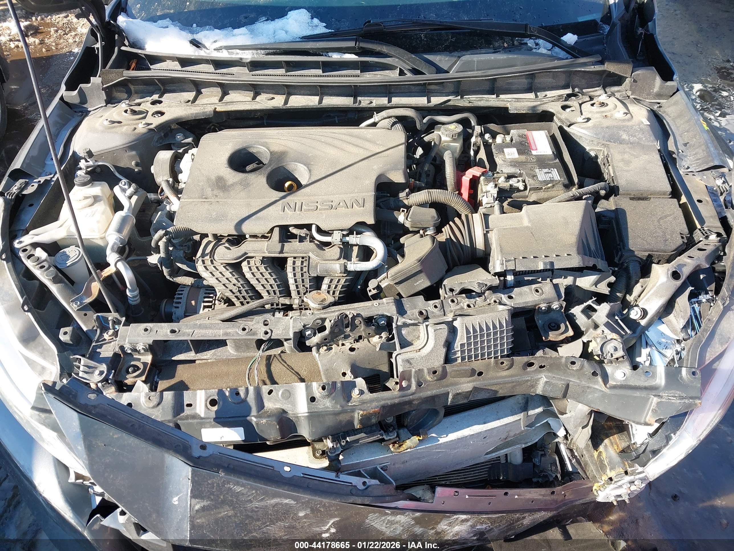 NISSAN ALTIMA image 10
