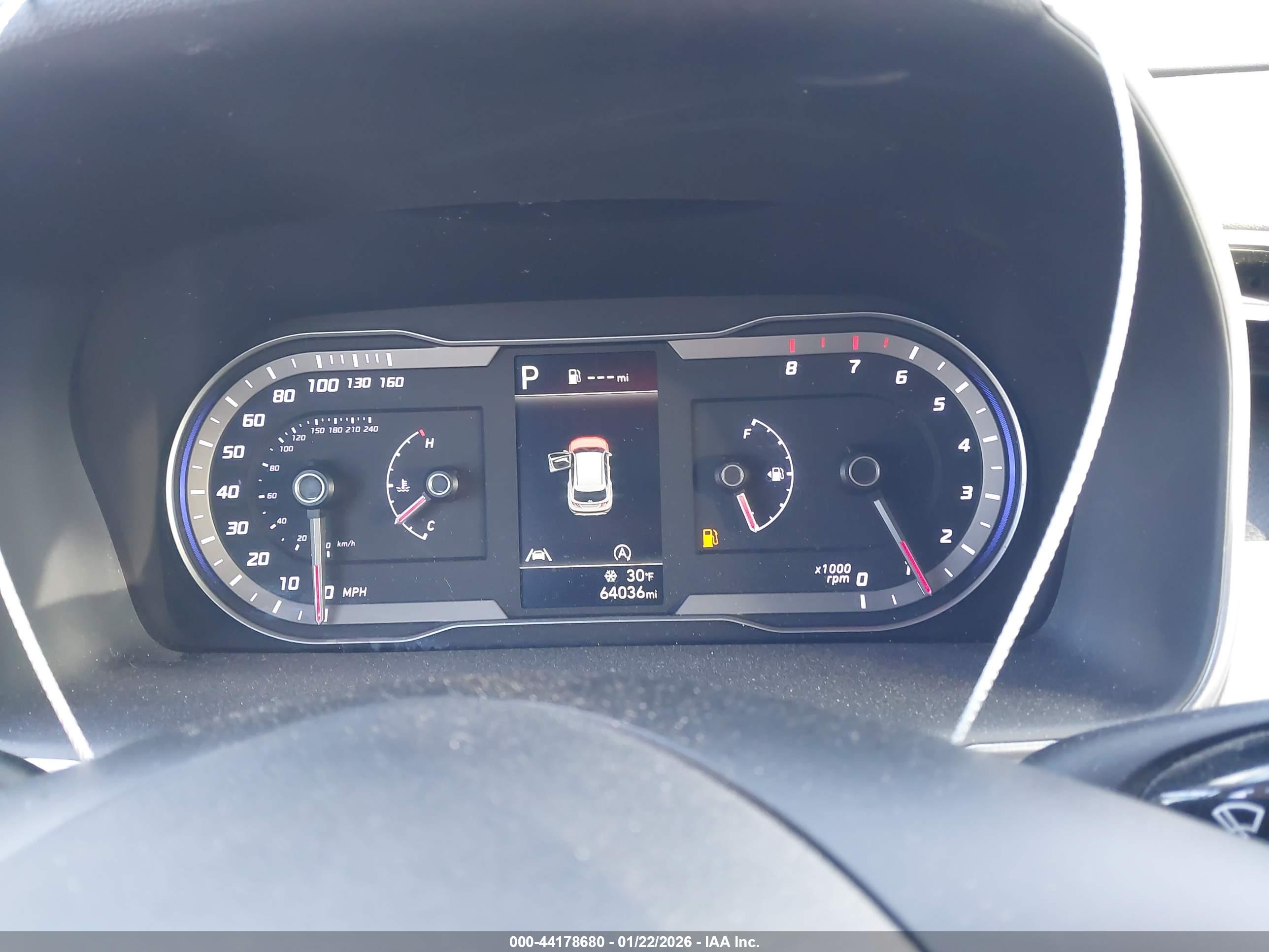 HYUNDAI TUCSON image 7