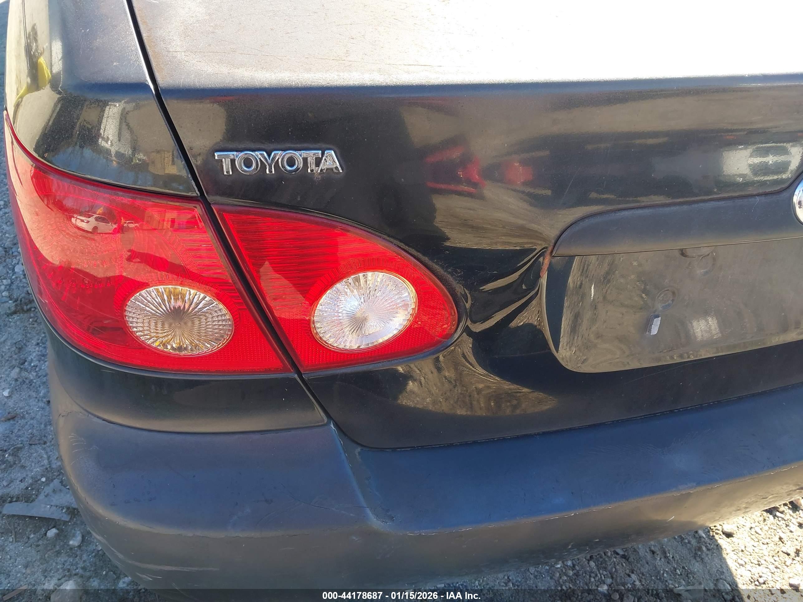 TOYOTA COROLLA image 6