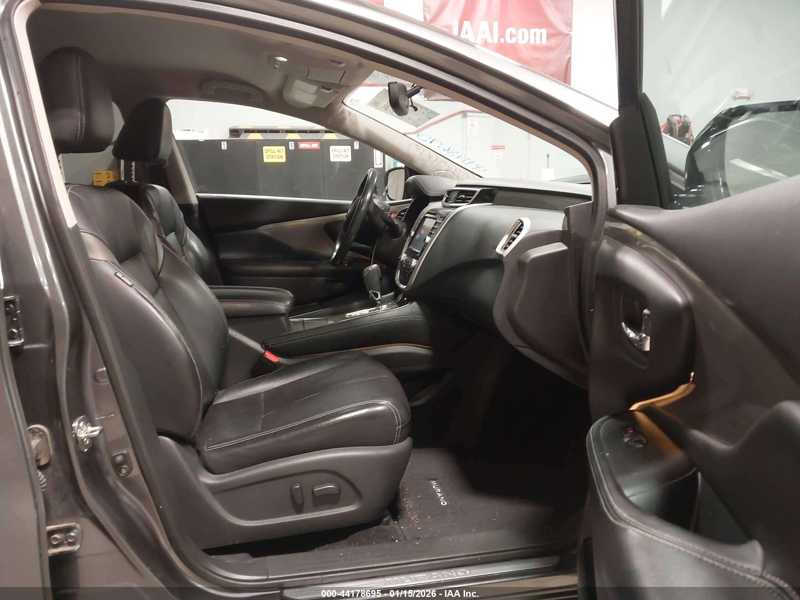NISSAN MURANO image 5