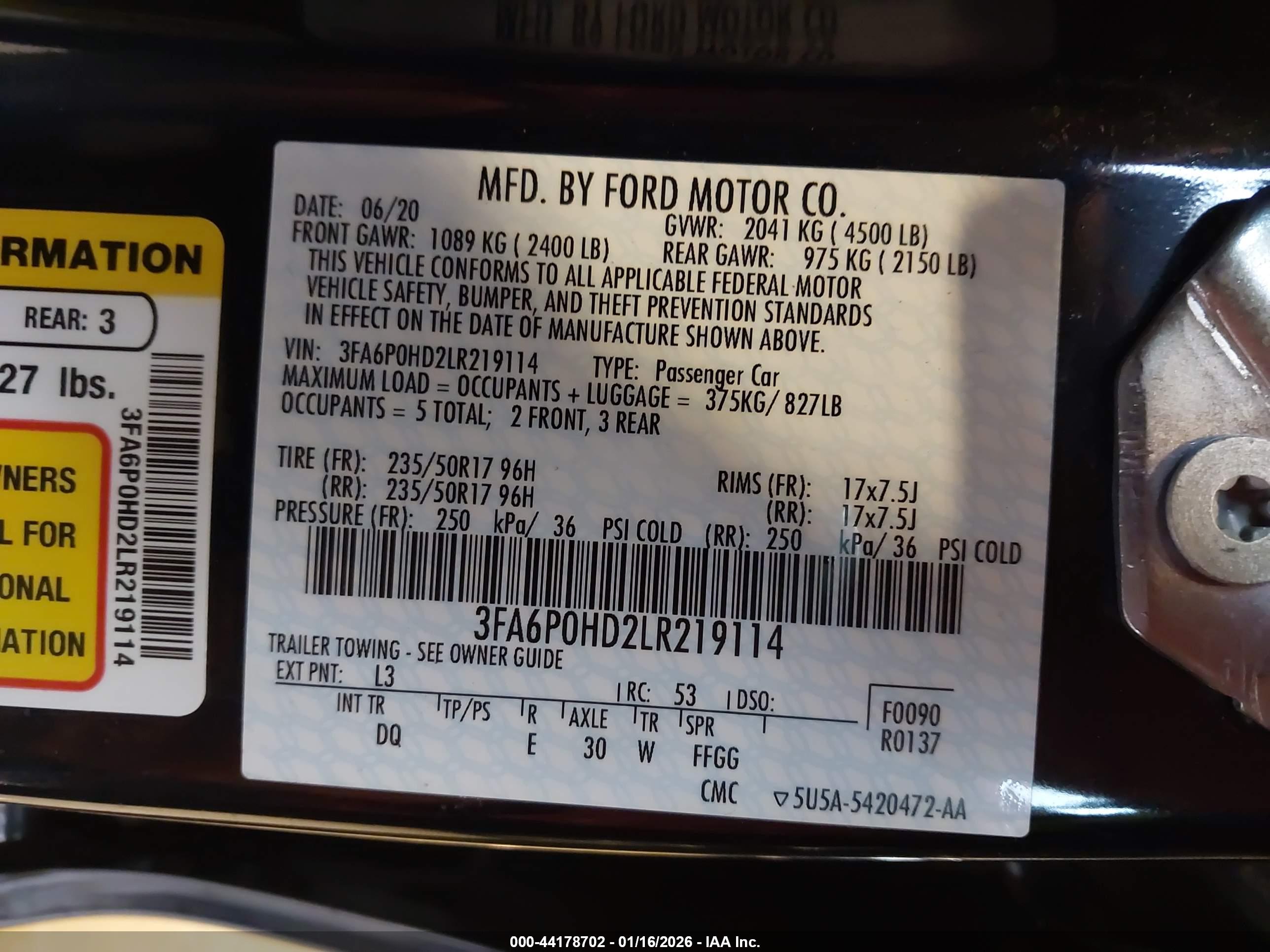 FORD FUSION image 9