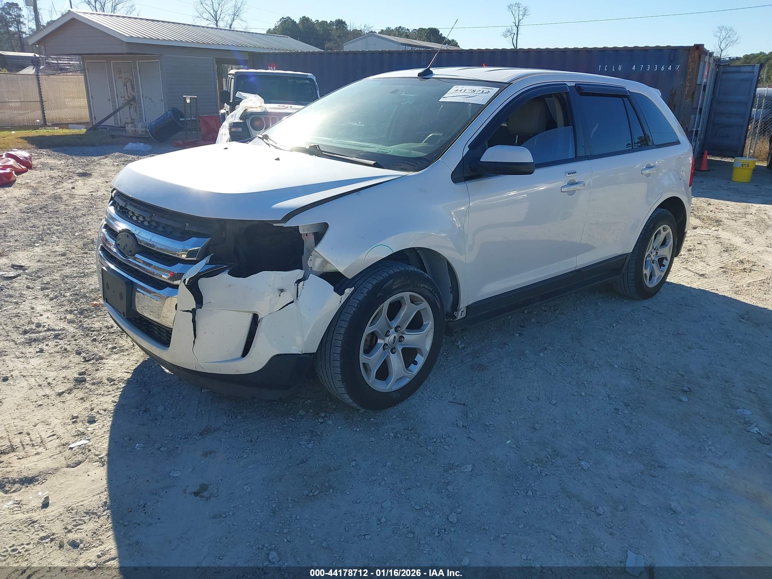 FORD EDGE image 2