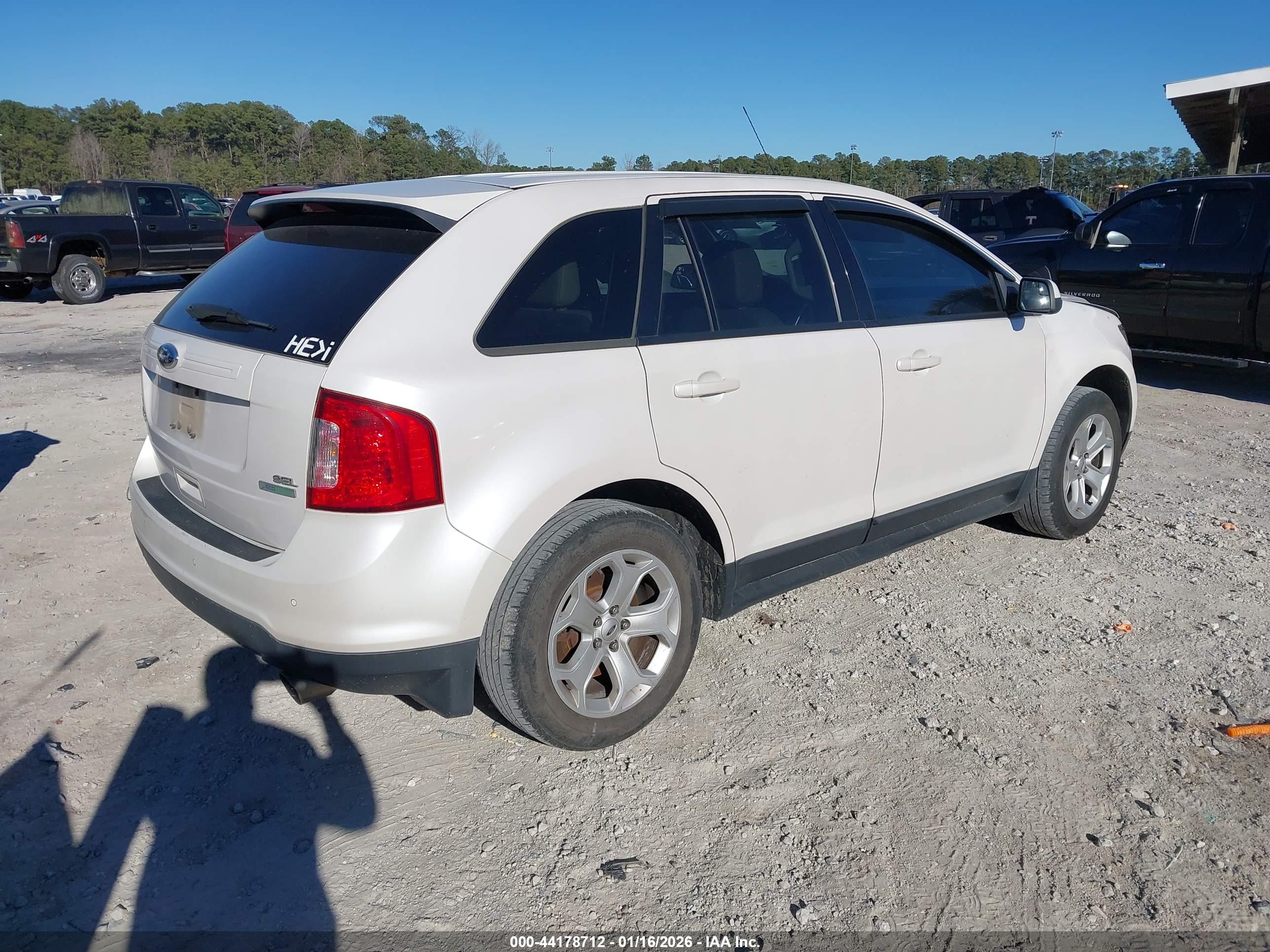 FORD EDGE image 4