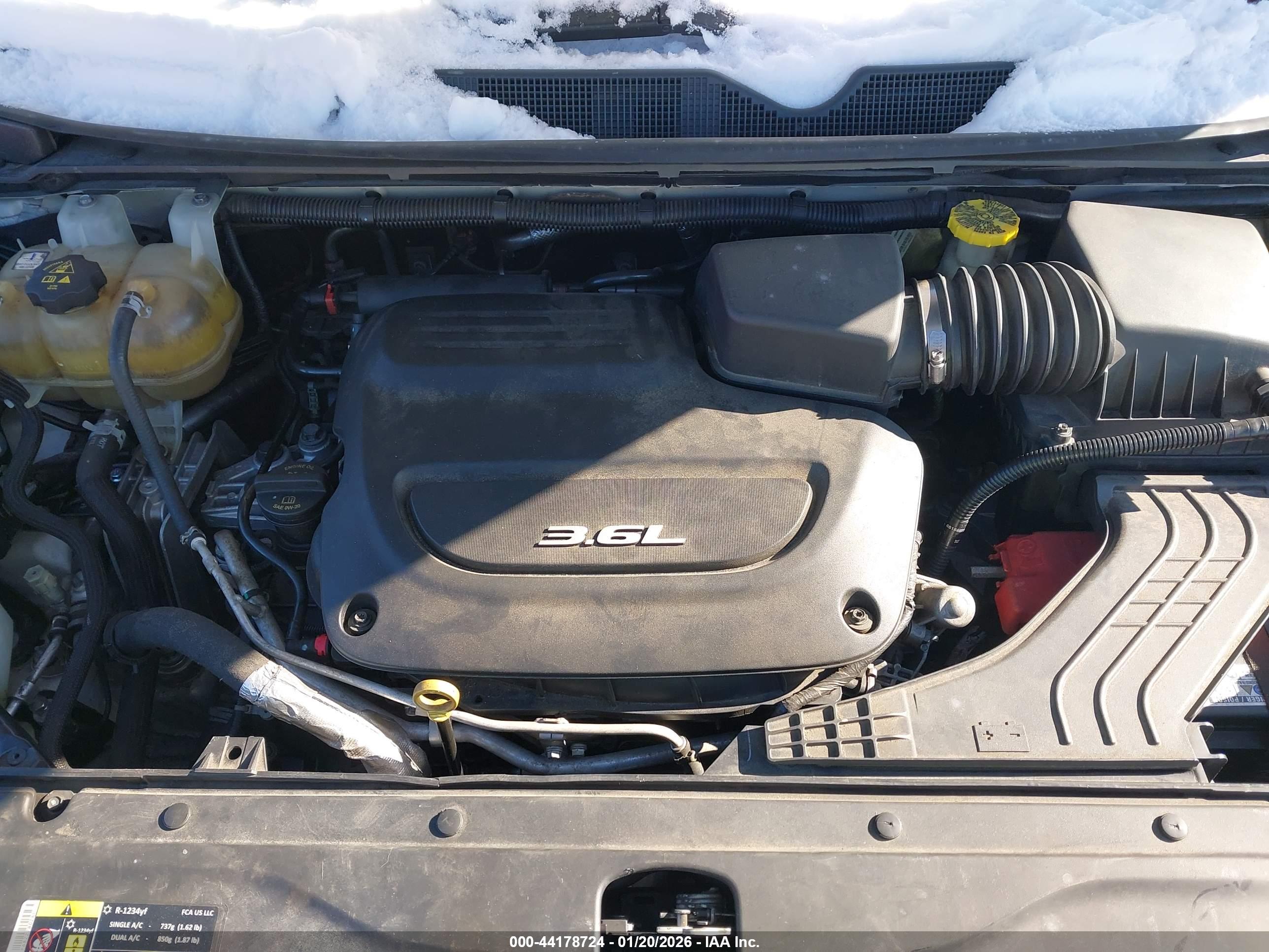 CHRYSLER PACIFICA image 10