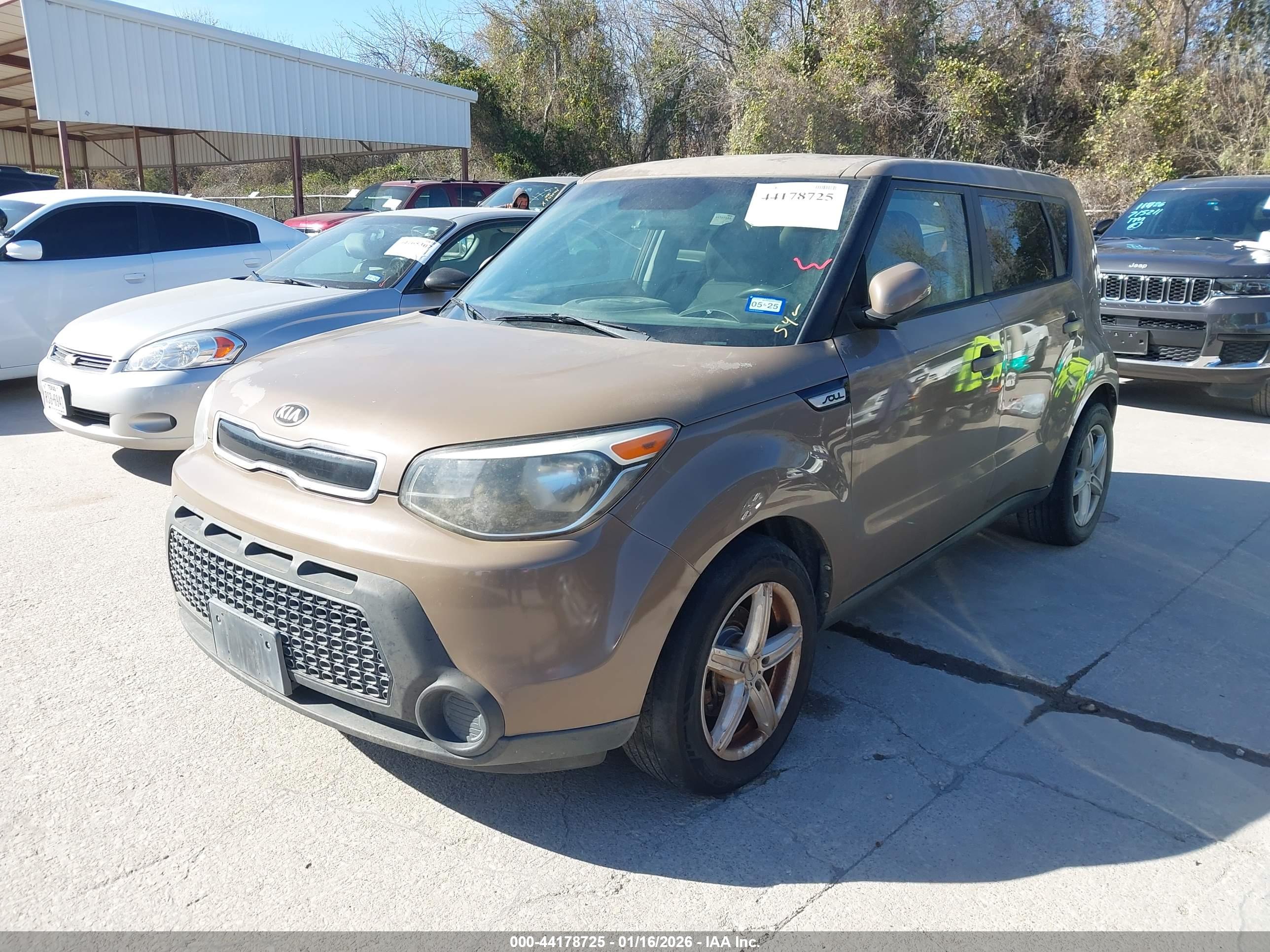 KIA SOUL image 2