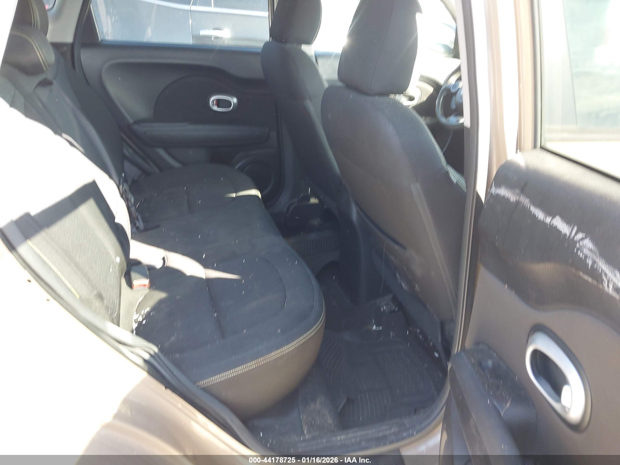 KIA SOUL image 8