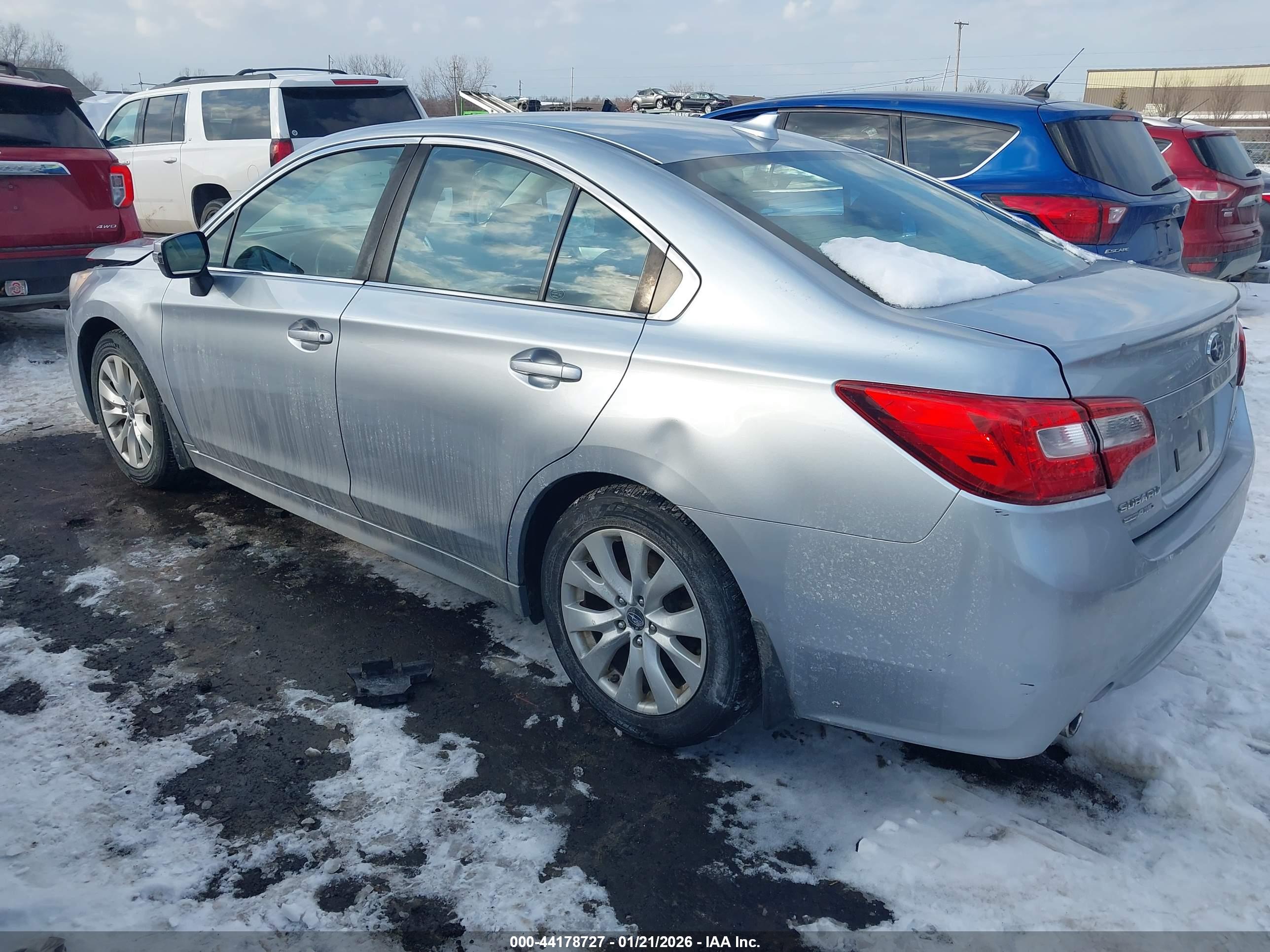 SUBARU LEGACY image 3