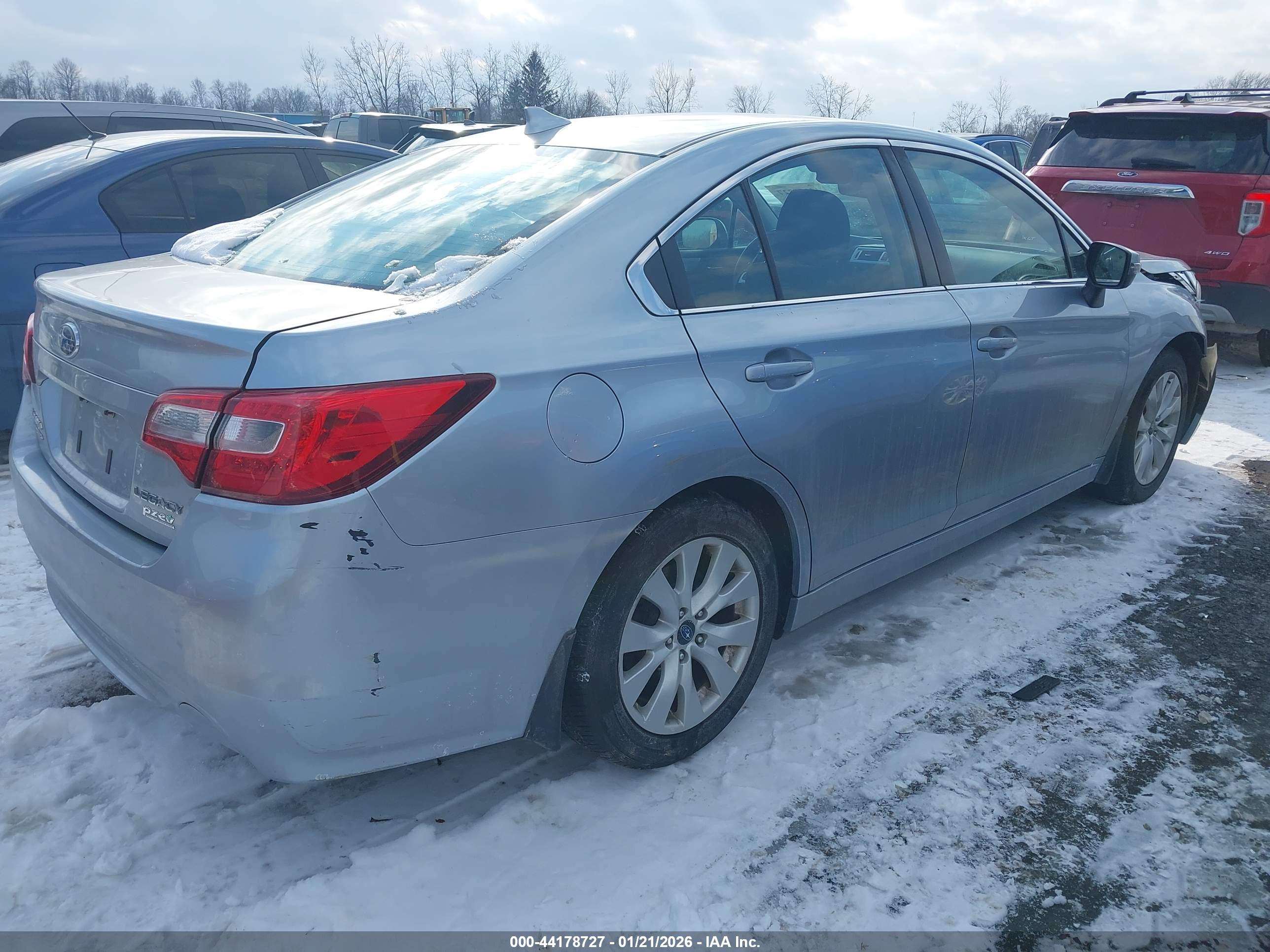 SUBARU LEGACY image 4