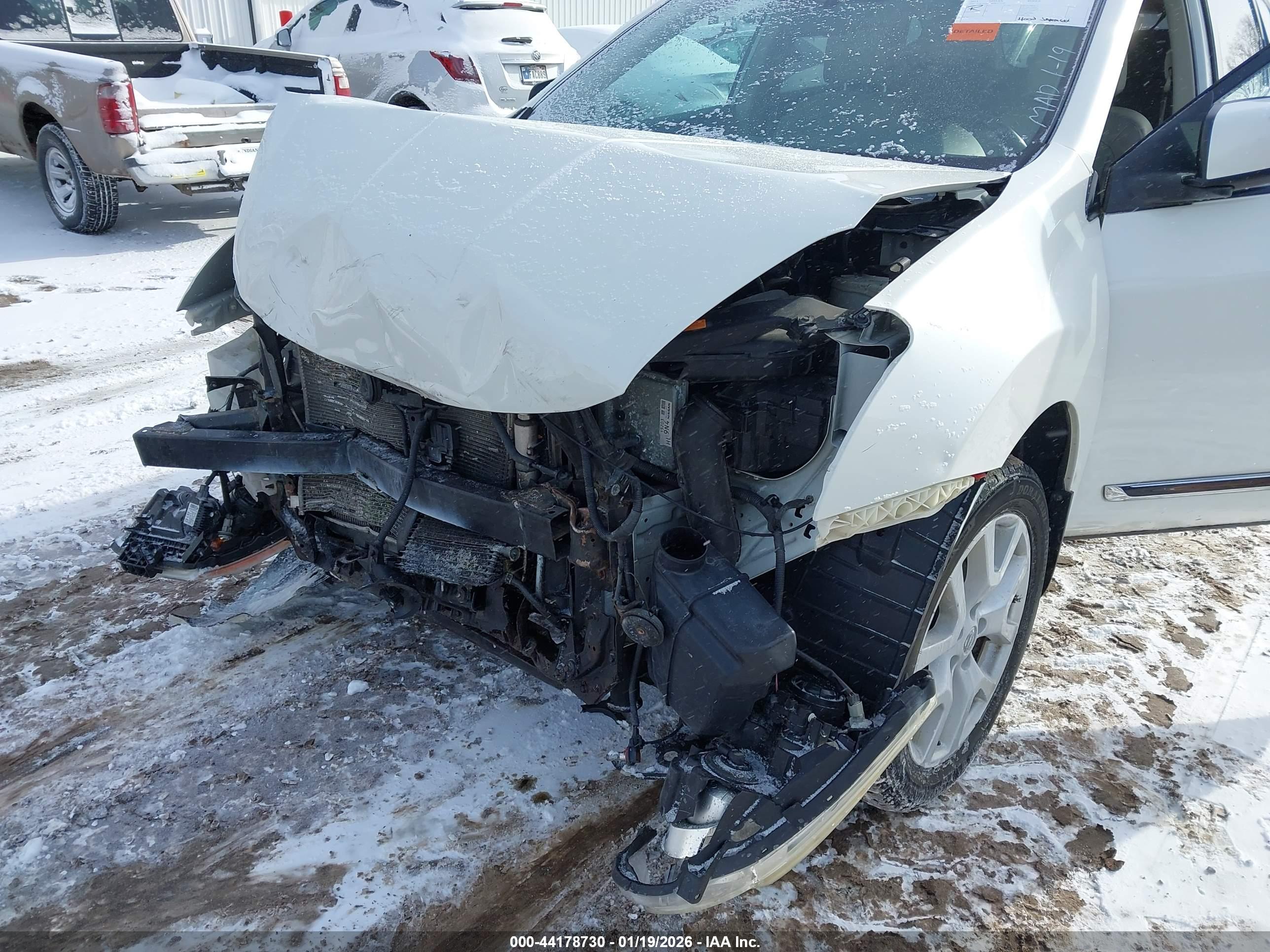 NISSAN ROGUE image 6