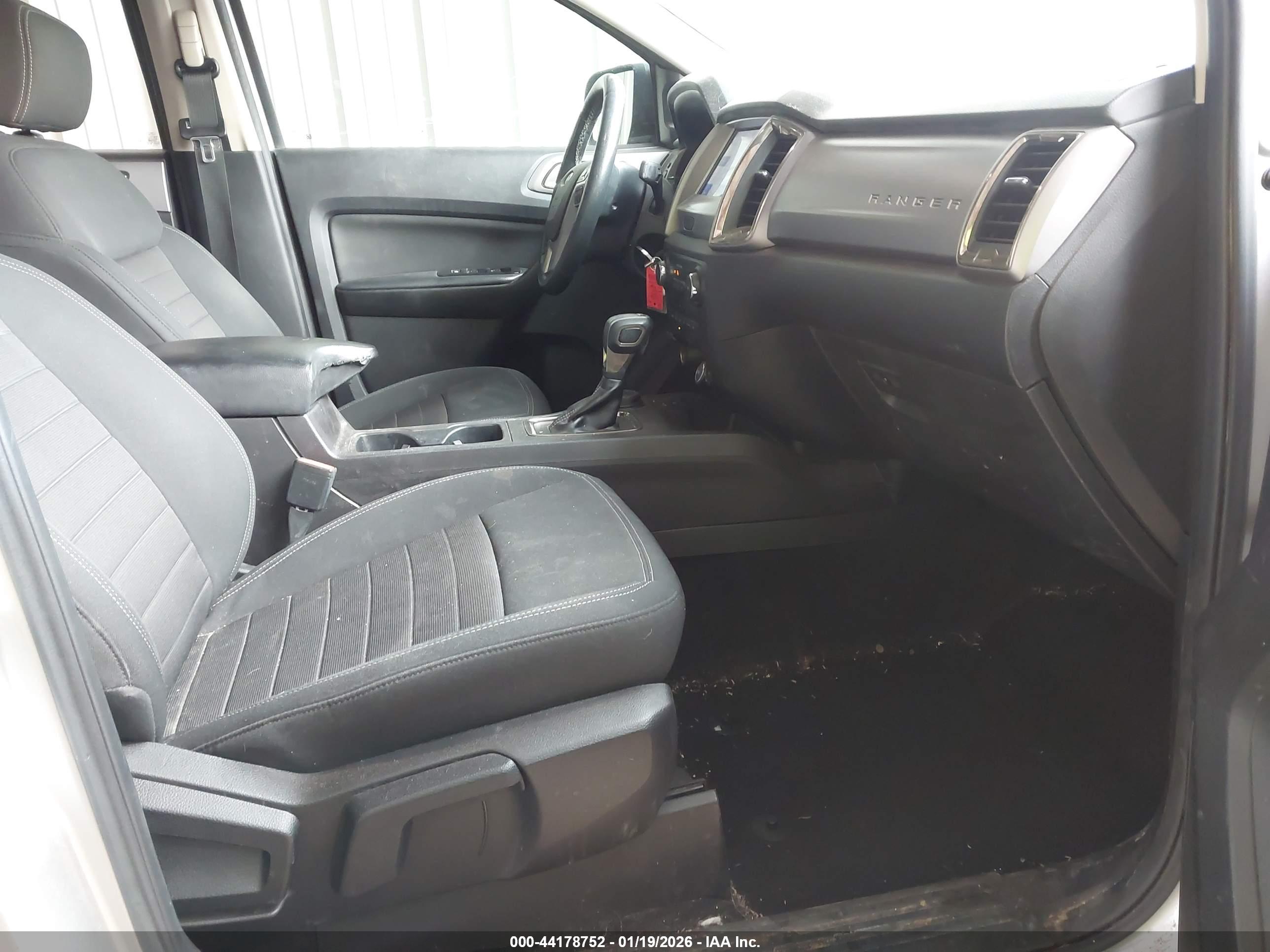 FORD RANGER image 5