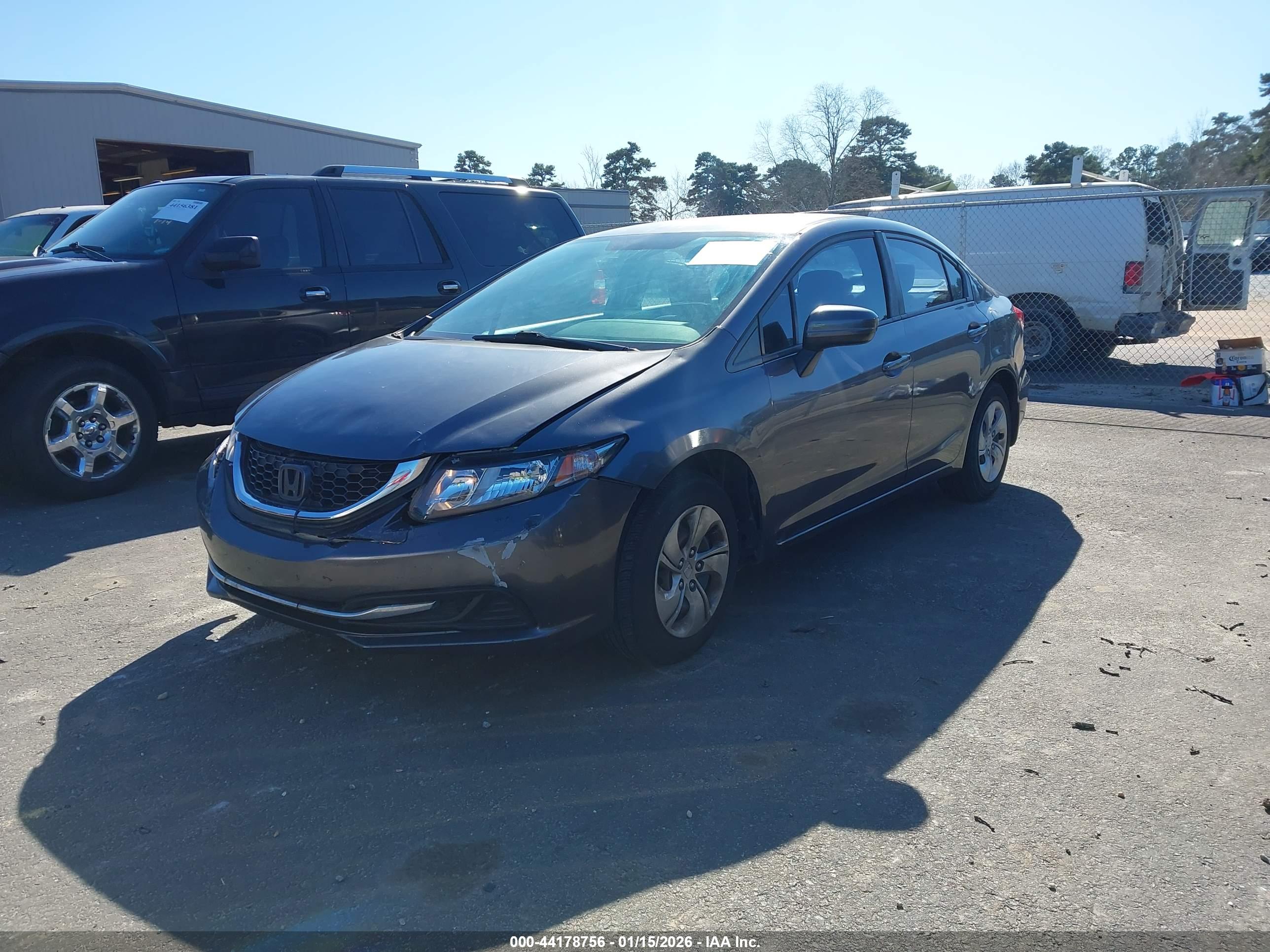 HONDA CIVIC image 2
