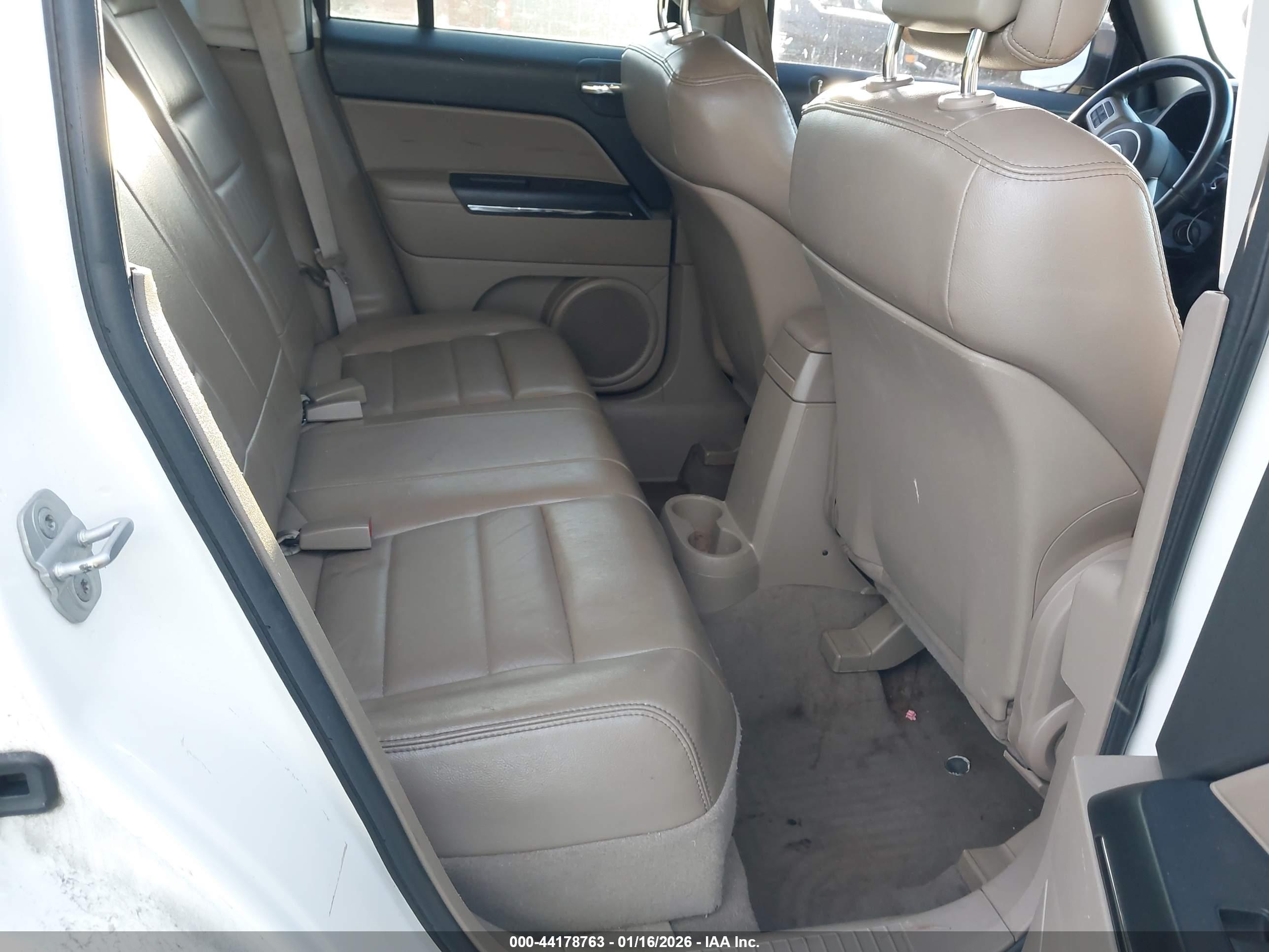 JEEP PATRIOT image 8