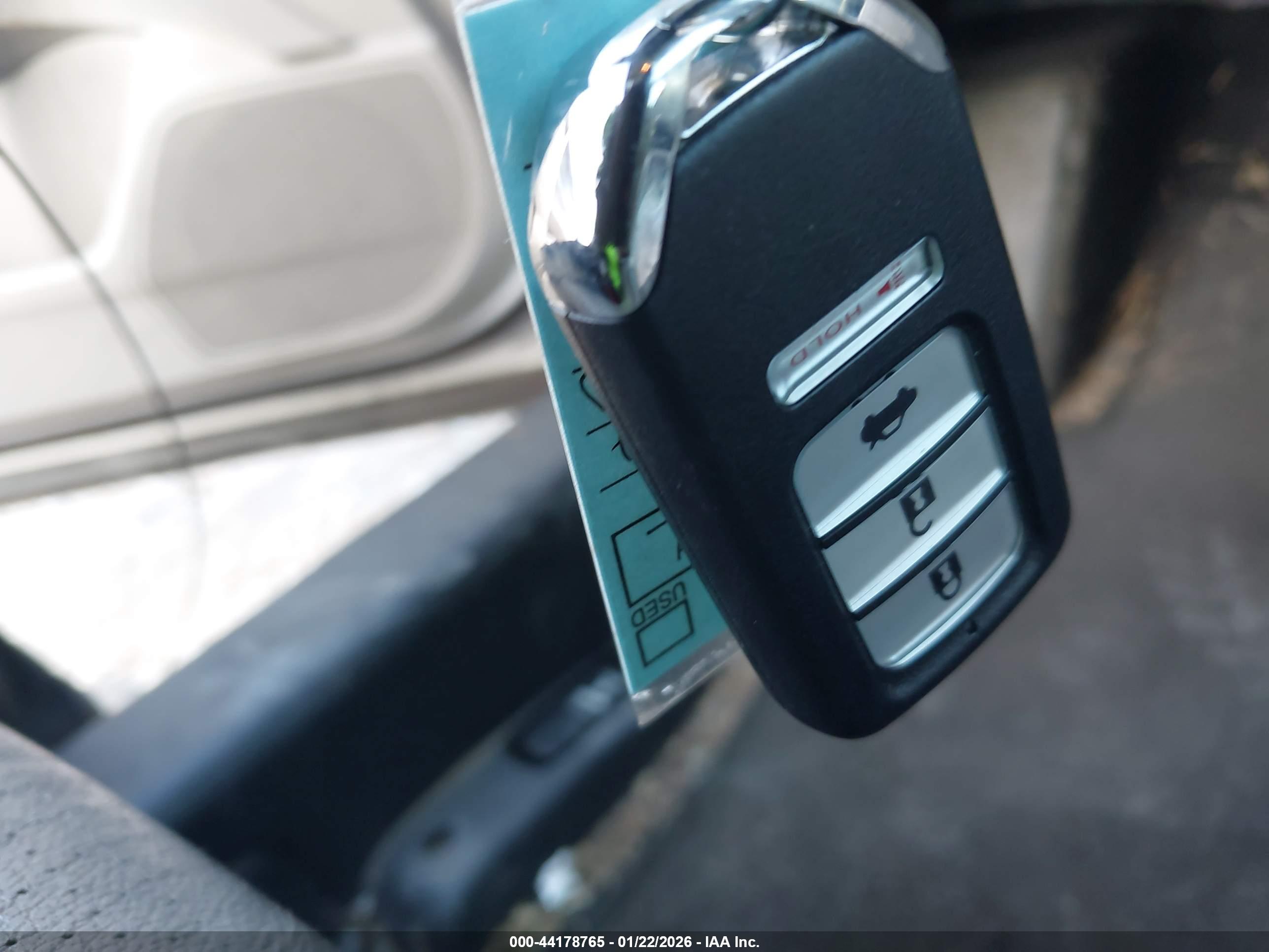 HONDA ACCORD image 11