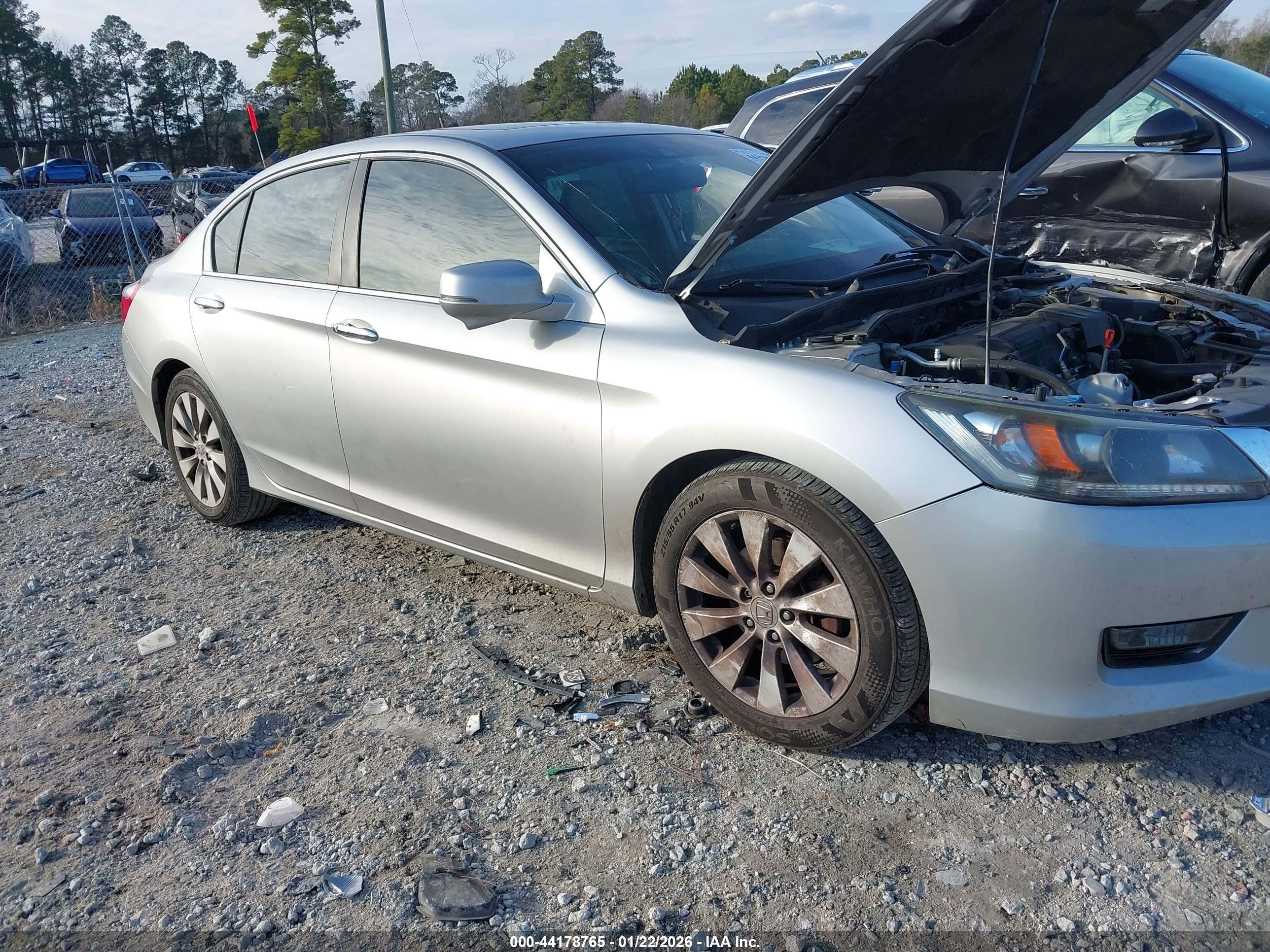 HONDA ACCORD image 6