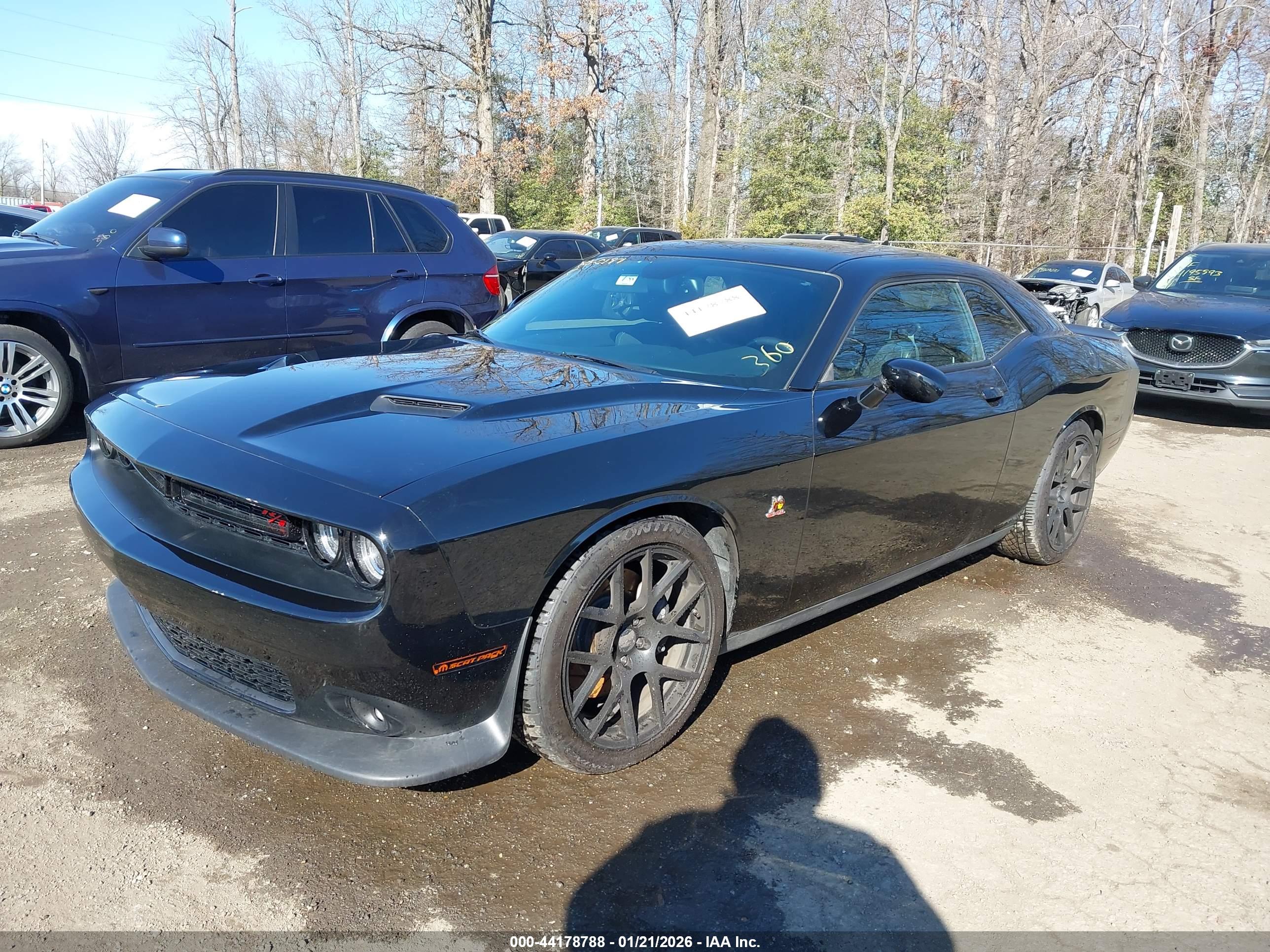 DODGE CHALLENGER image 2
