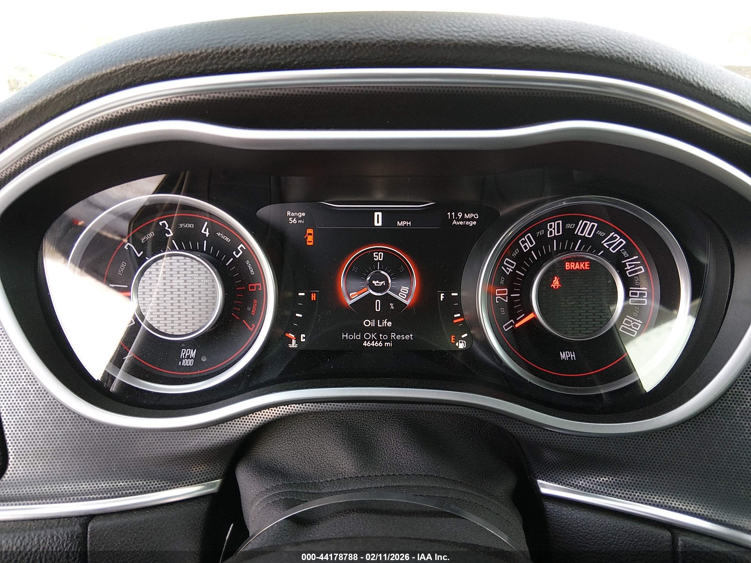 DODGE CHALLENGER image 7