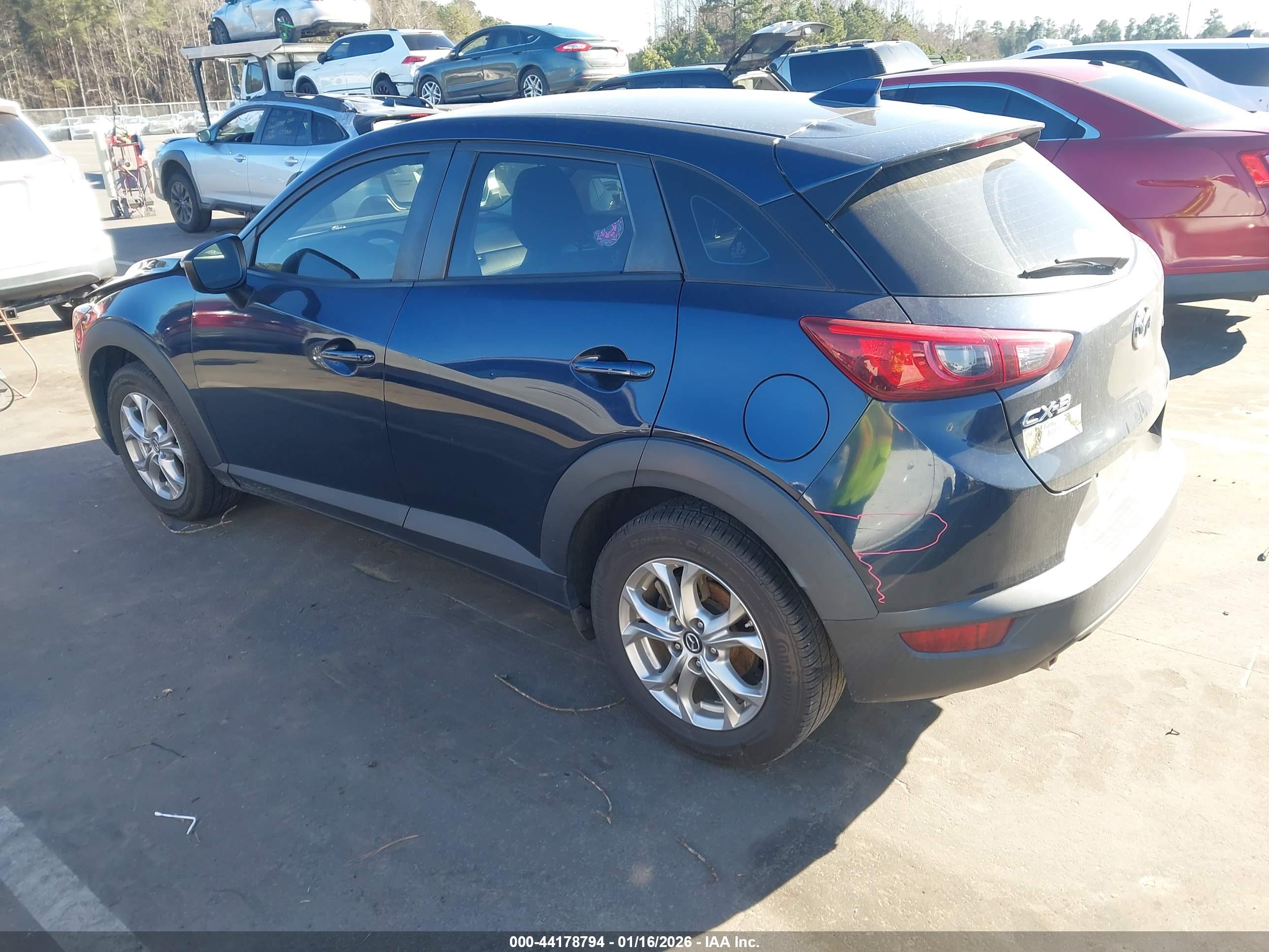 MAZDA CX-3 image 3